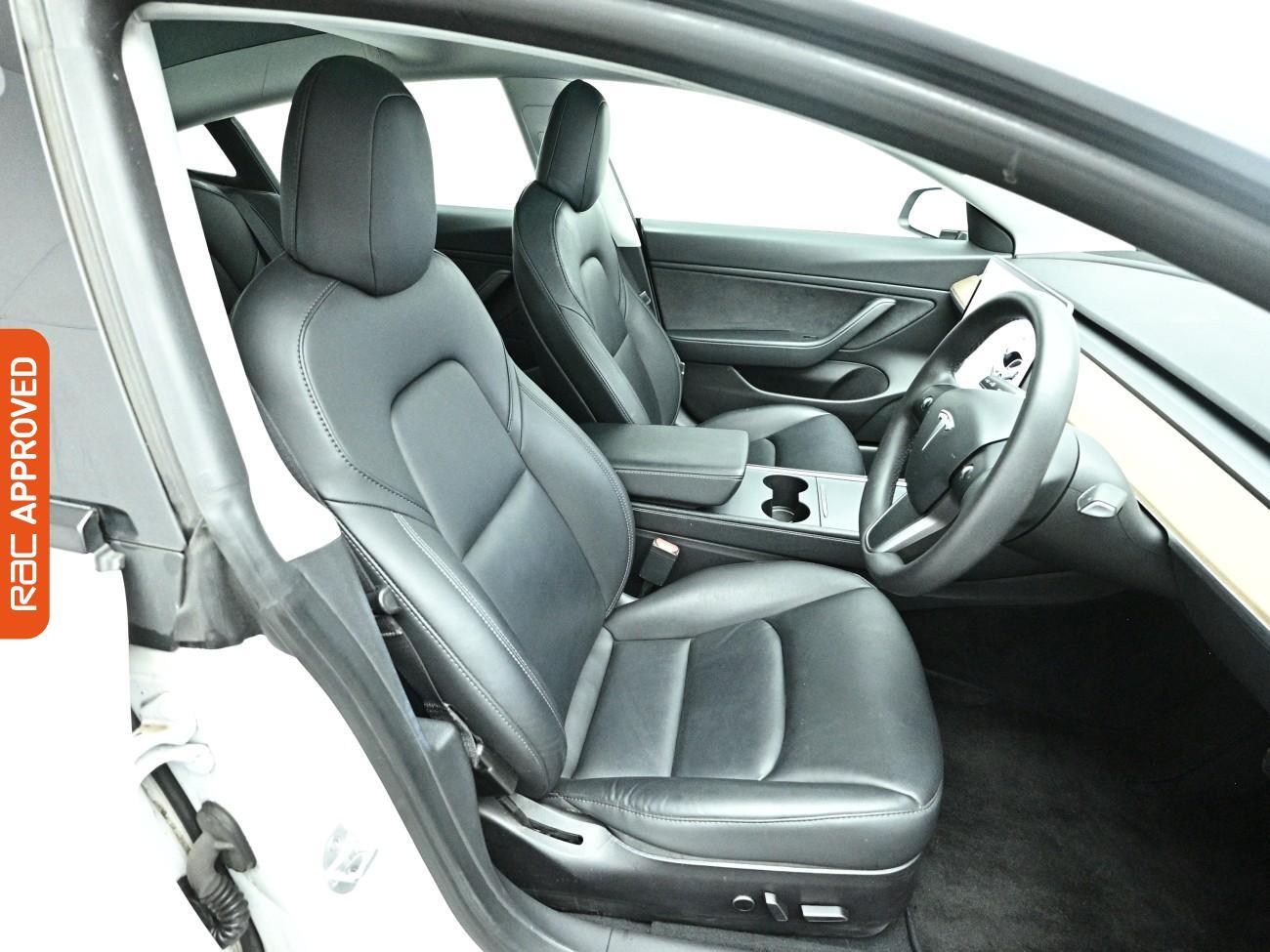 Tesla Model 3 view 13