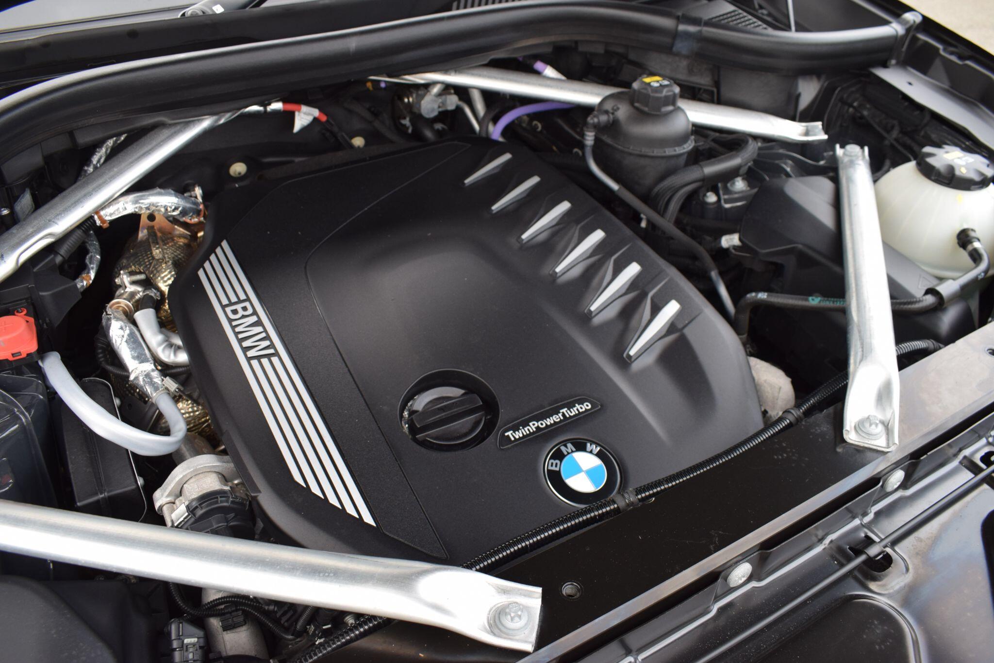 BMW X5 view 33
