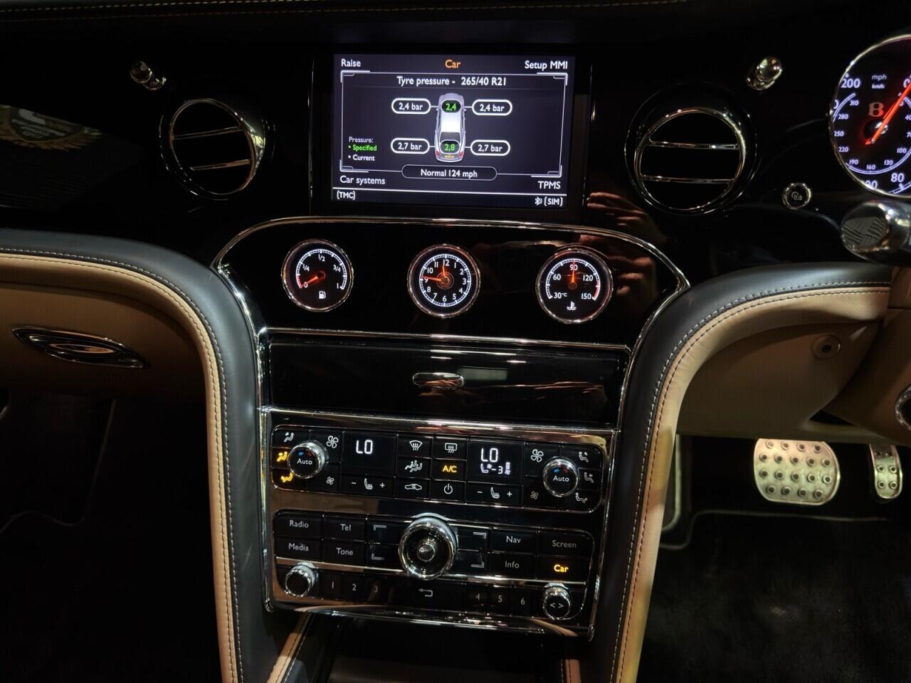 Bentley Mulsanne view 10