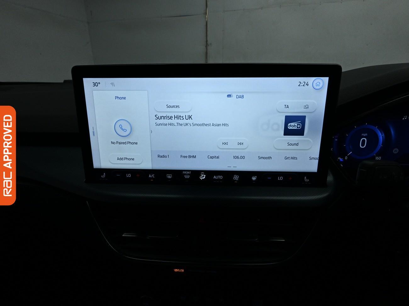 Ford Focus view 16