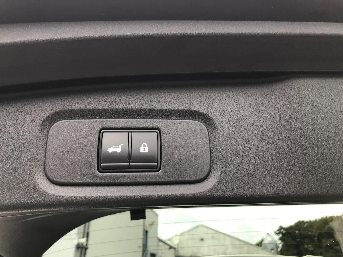 Nissan Qashqai view 16