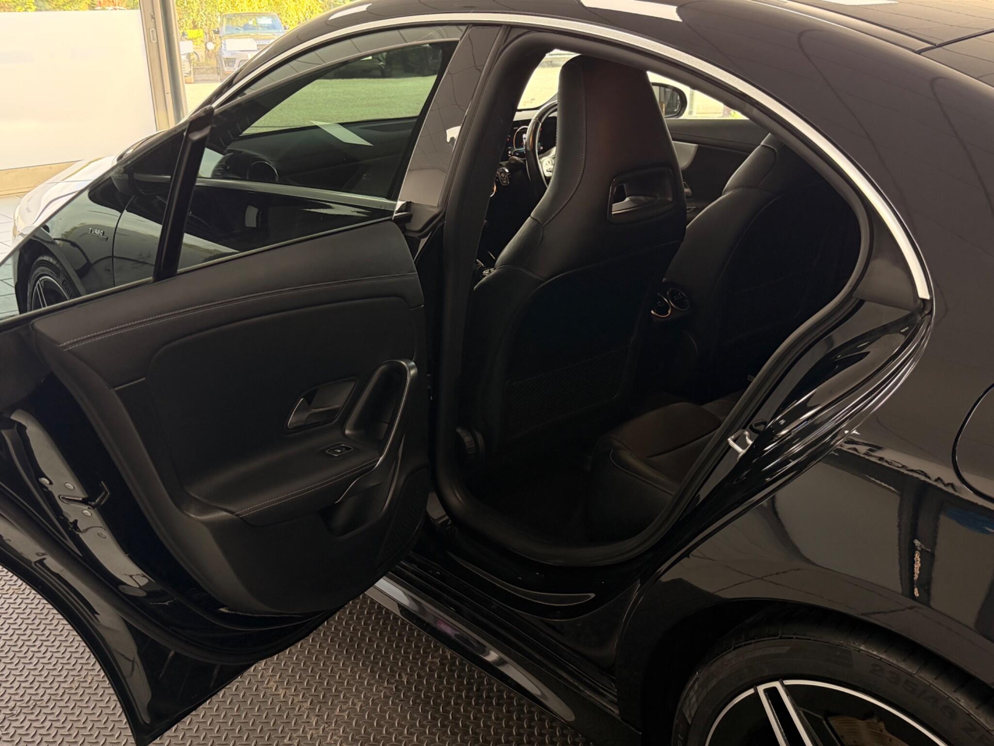 Mercedes-Benz Cla view 30