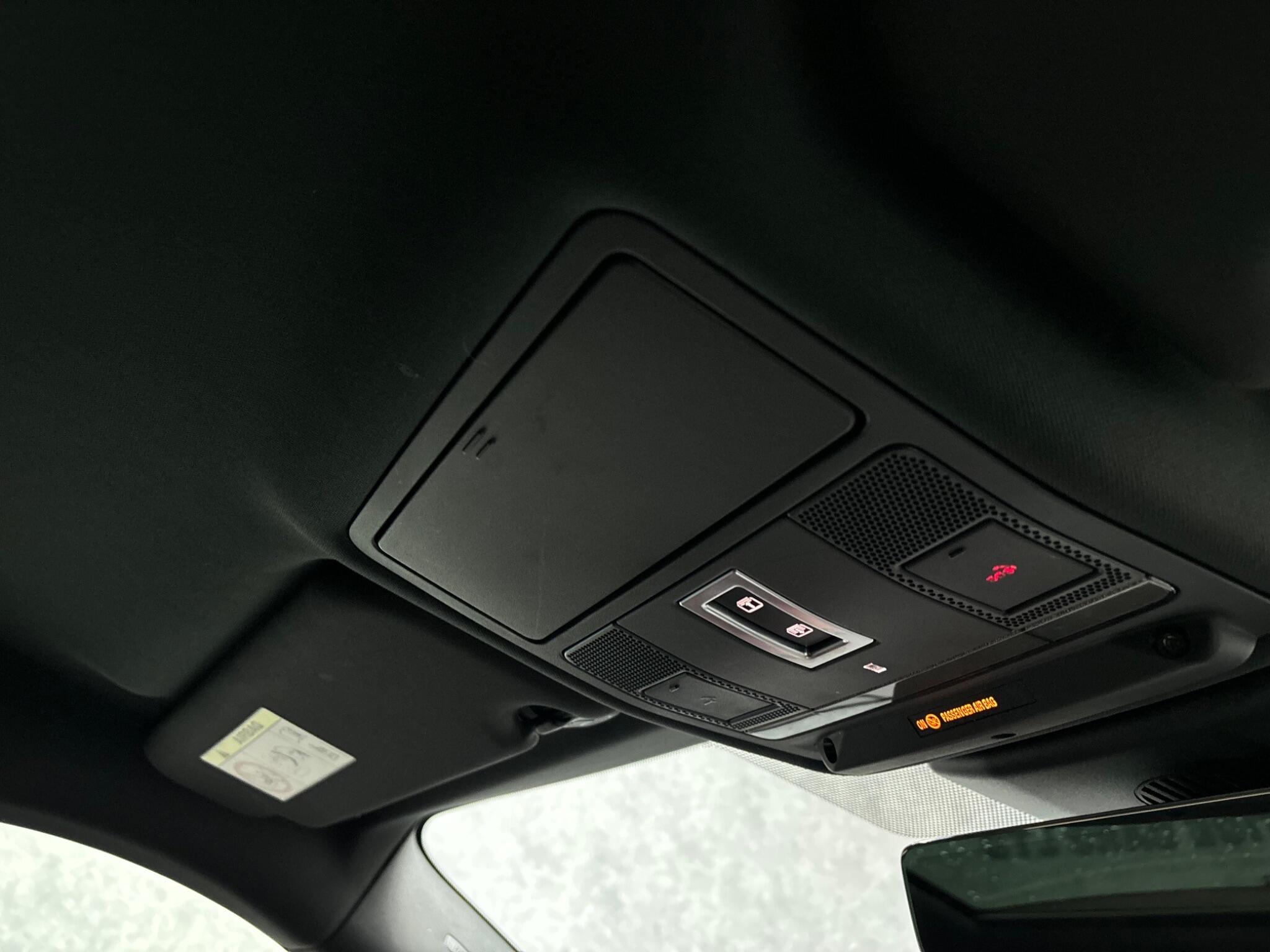 Land Rover Range Rover Evoque view 33