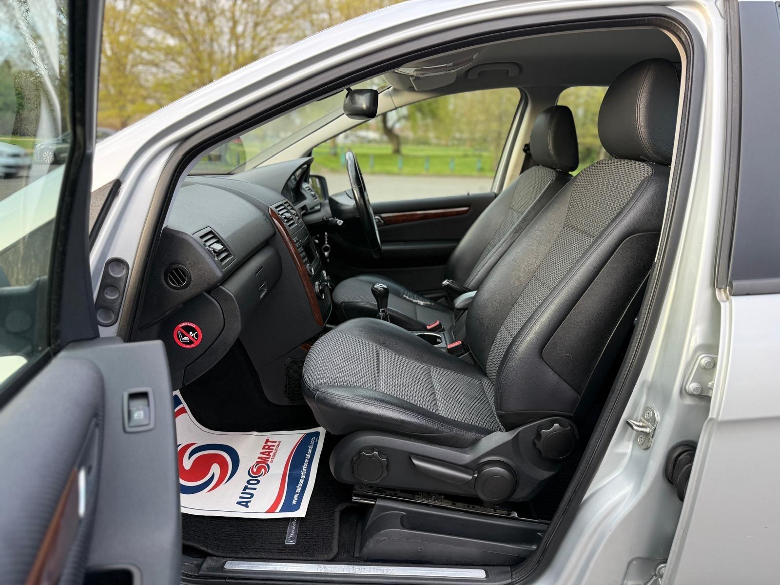 Mercedes-Benz A Class view 29