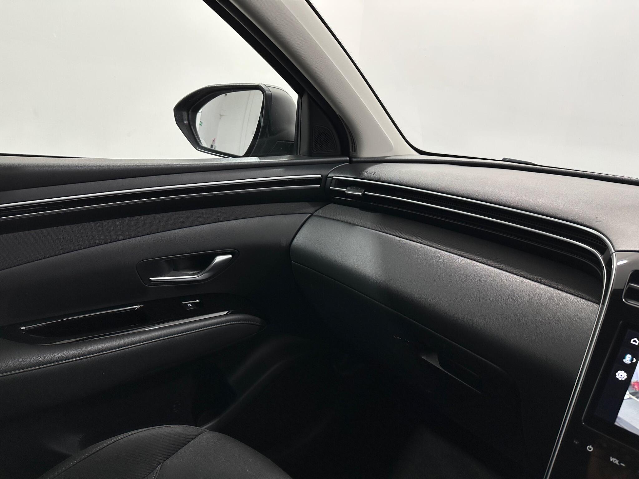 Hyundai Tucson view 26