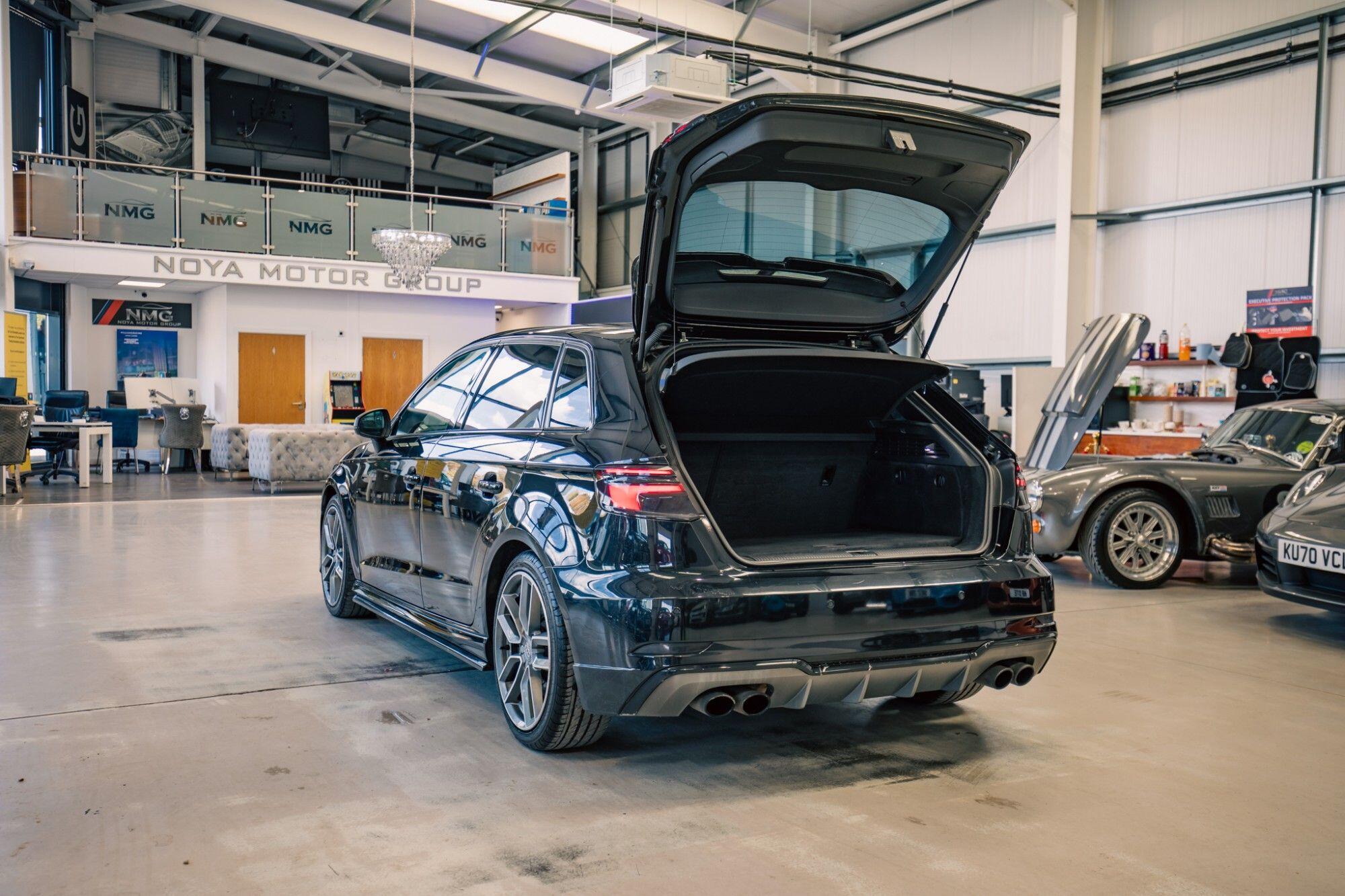 Audi S3 view 30
