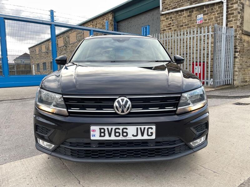 2016 Volkswagen Tiguan image 2