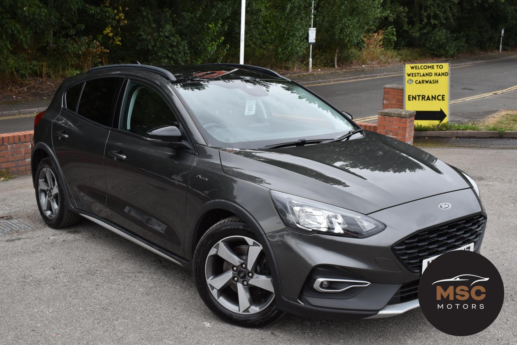 Ford Focus main image
