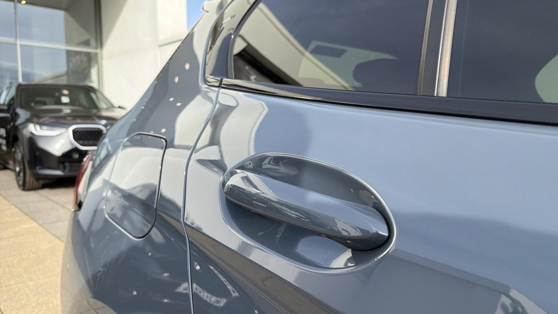 BMW 1 Series view 33