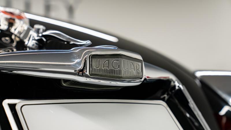 Jaguar XK150 view 30