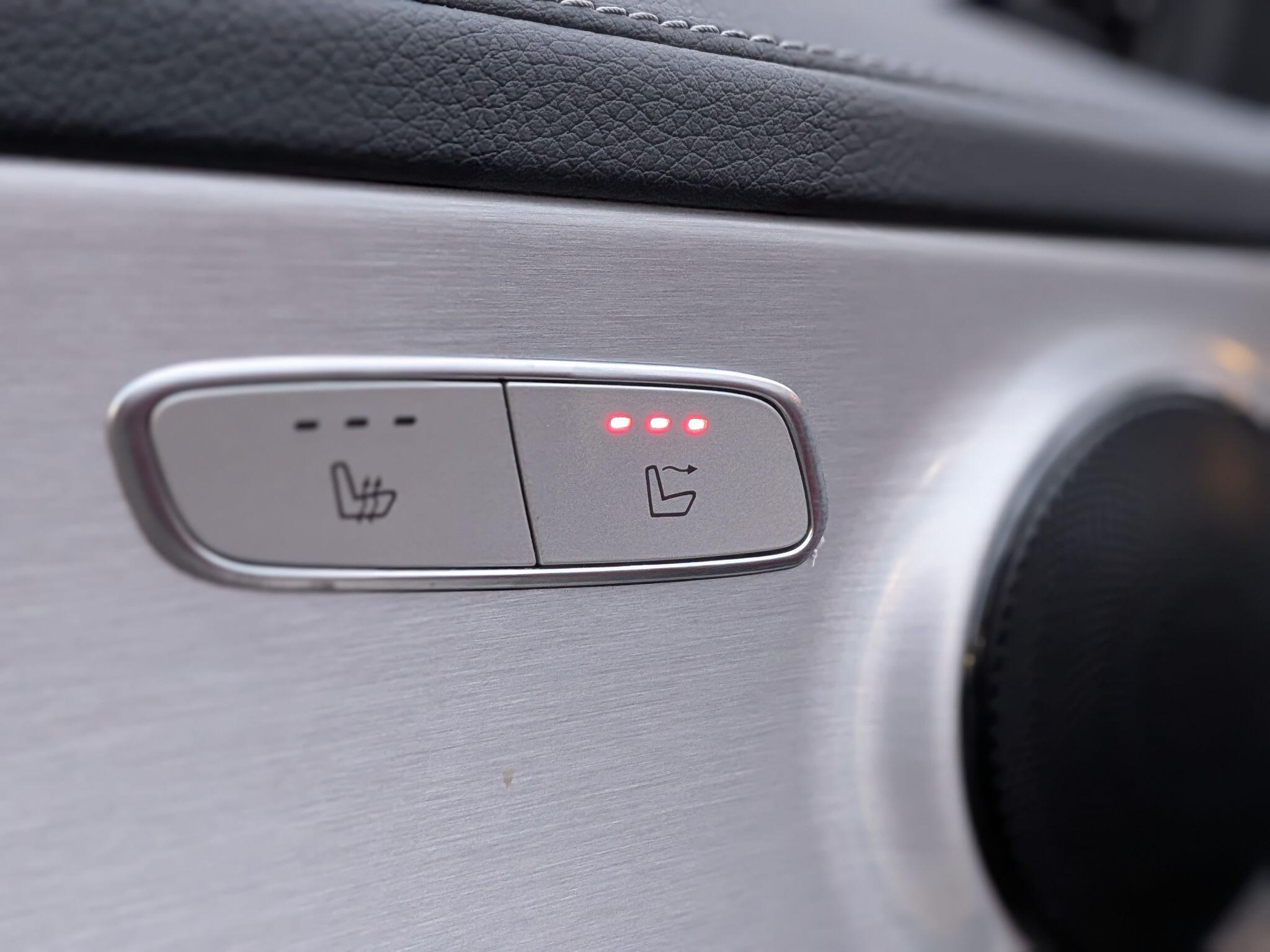 Mercedes-Benz C Class view 46