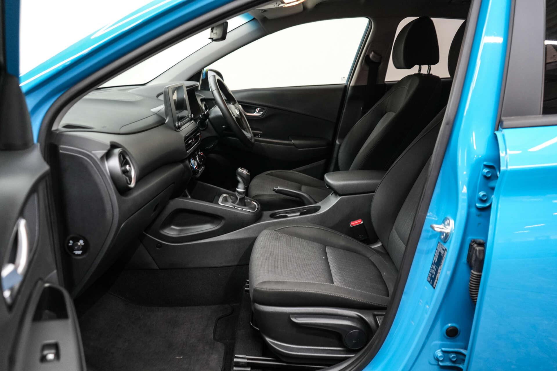 Hyundai Kona view 16