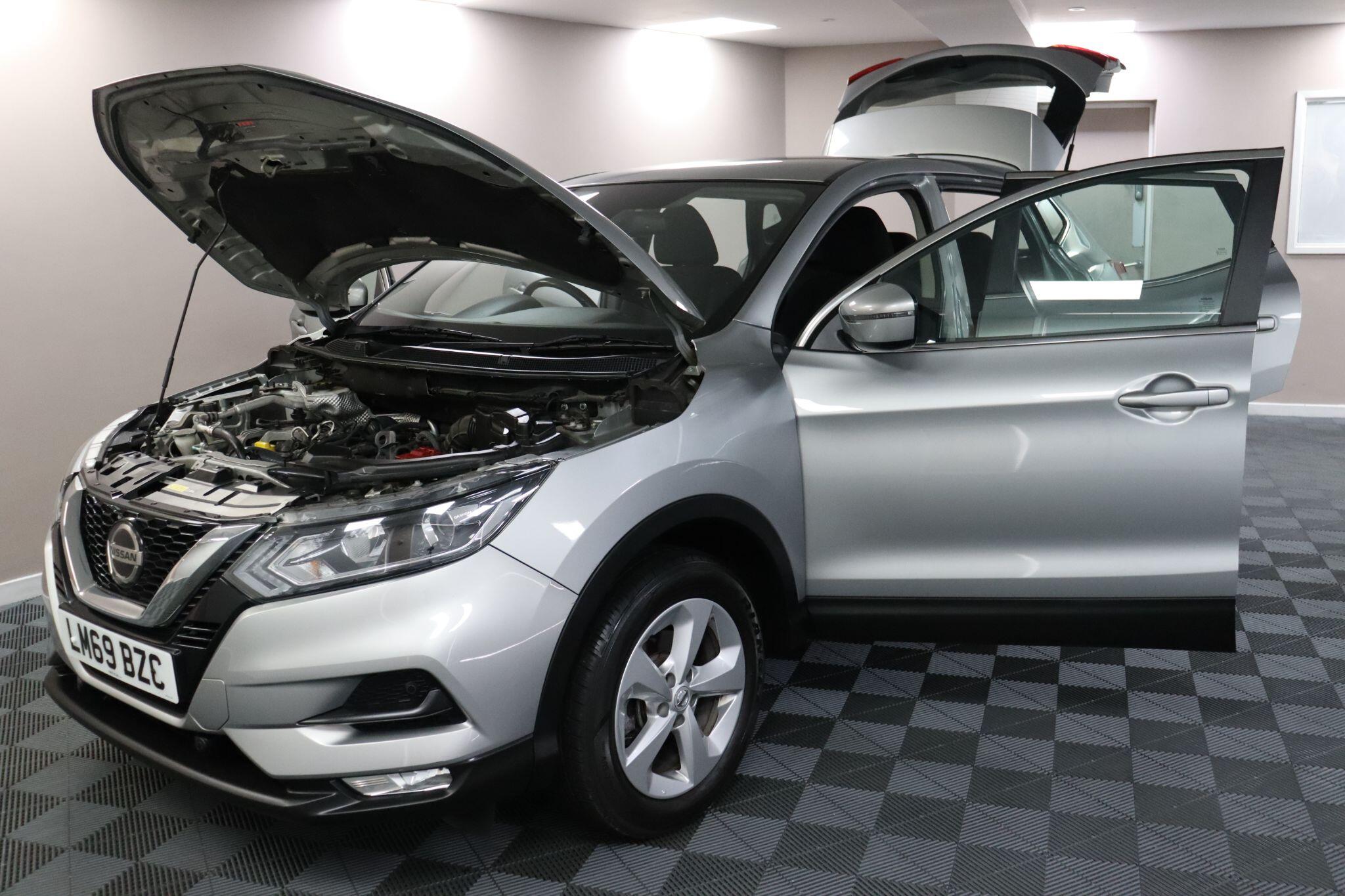 Nissan Qashqai view 16