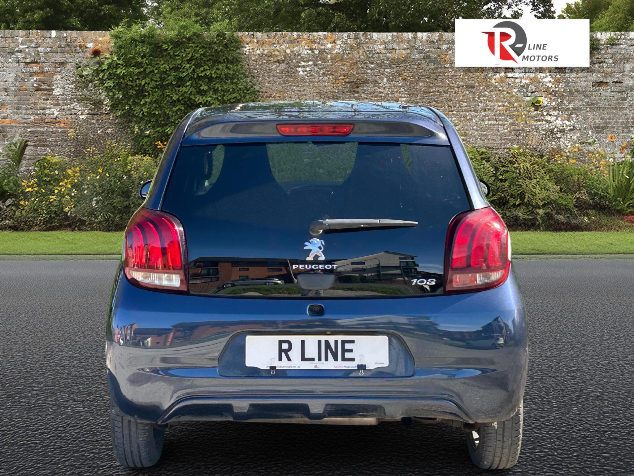 Peugeot 108 view 12