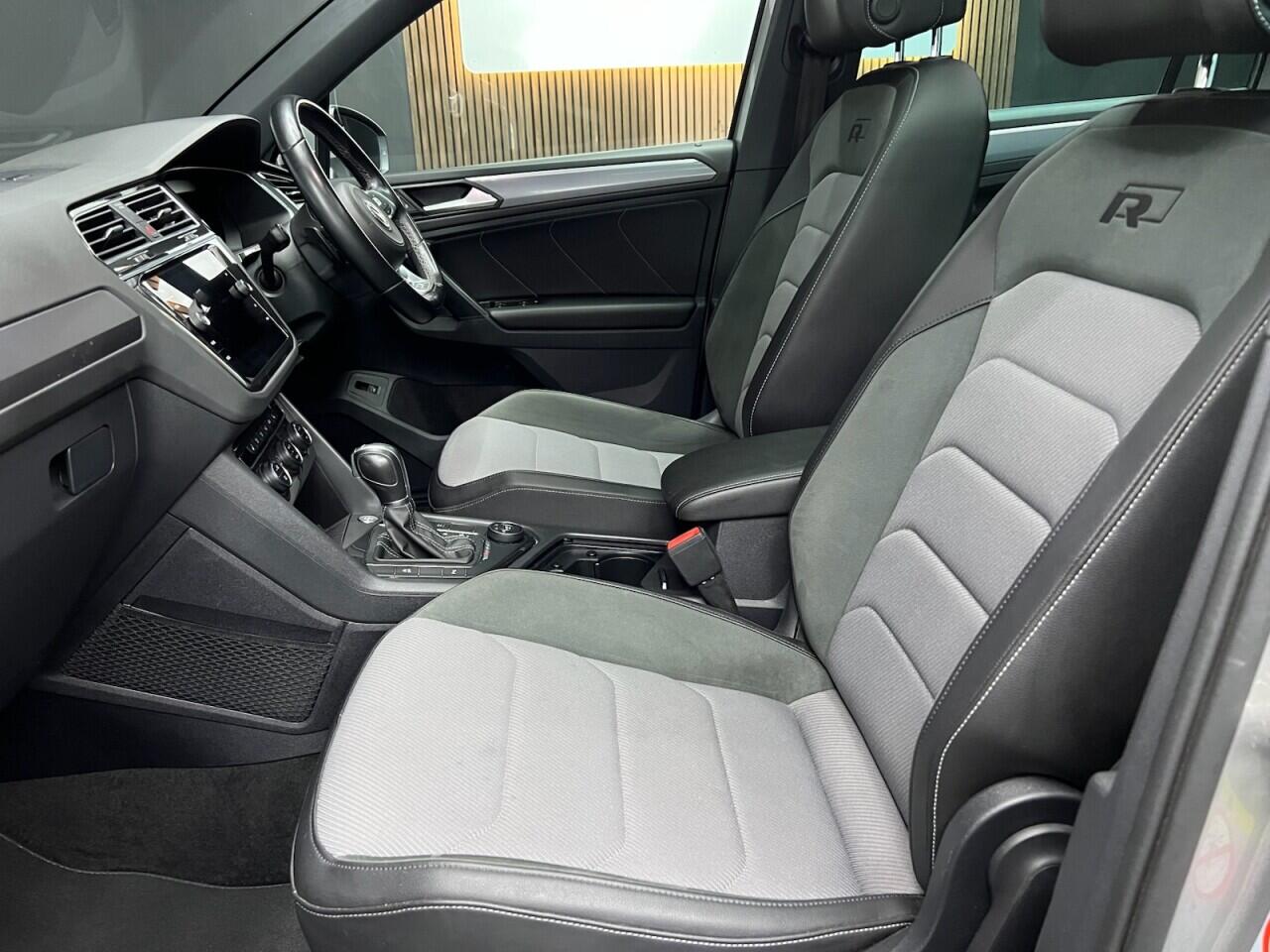 Volkswagen Tiguan view 27