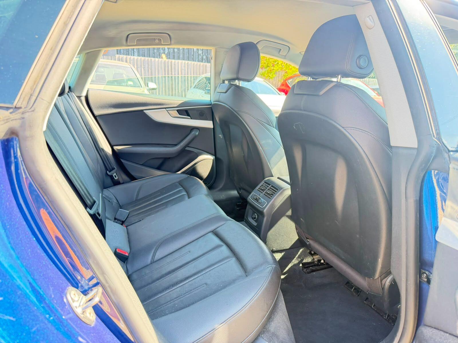 Audi A5 view 14