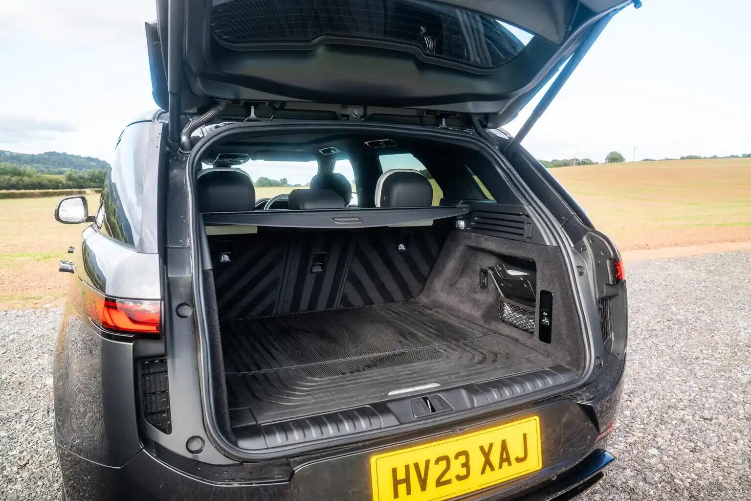 Land Rover Range Rover Sport view 34
