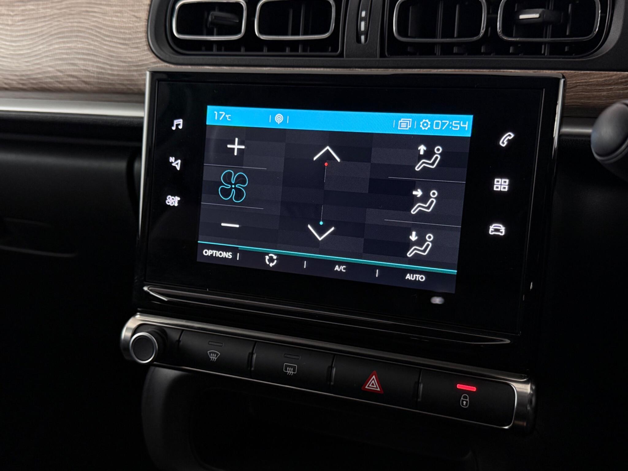 Citroen C3 view 23