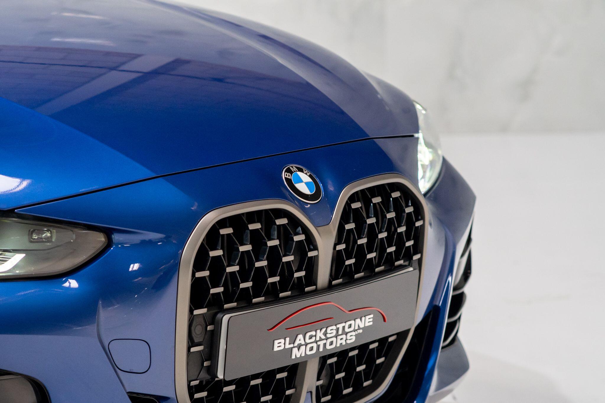 BMW 4 Series view 40