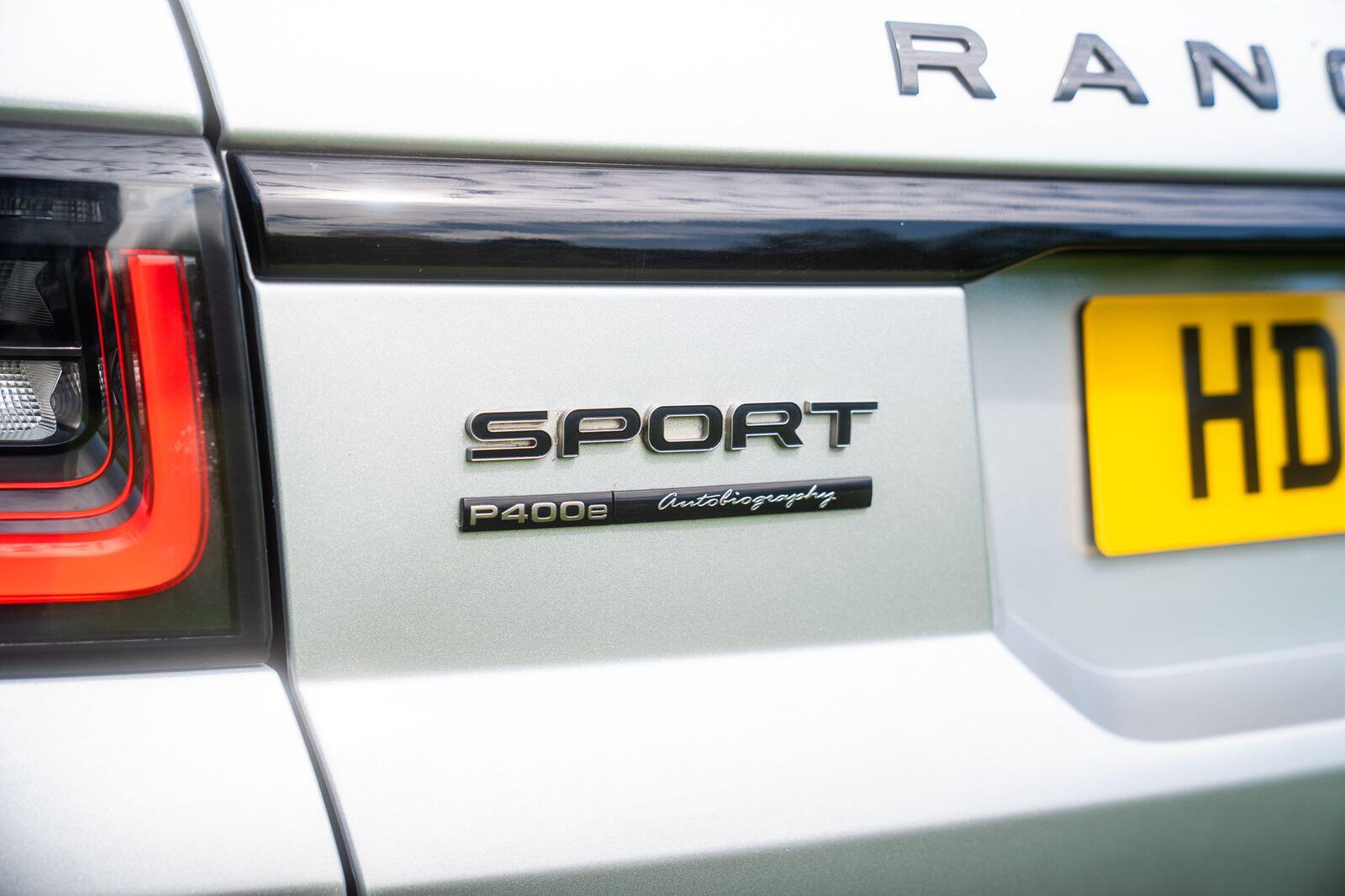 Land Rover Range Rover Sport view 13