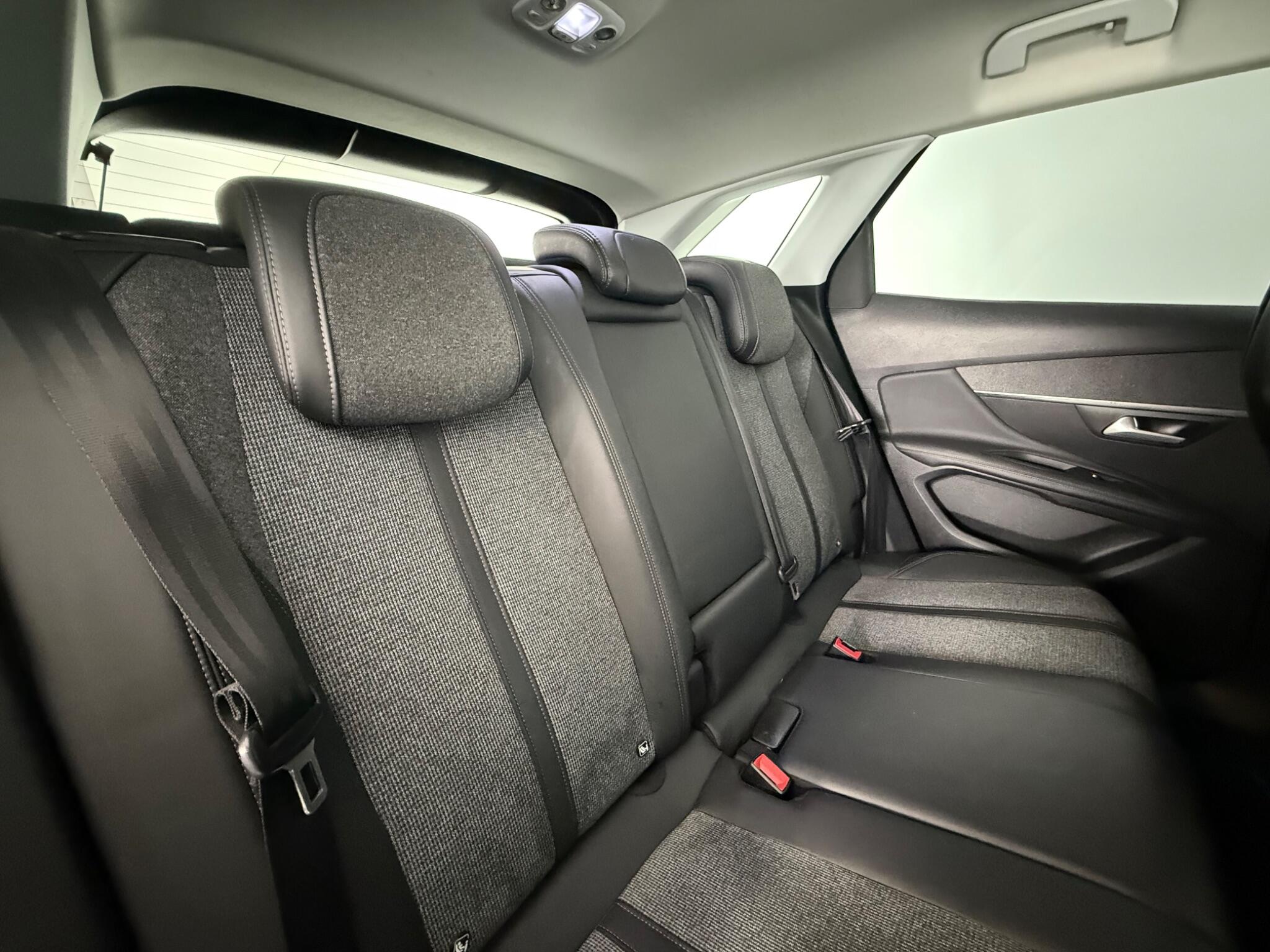 Peugeot 3008 view 30