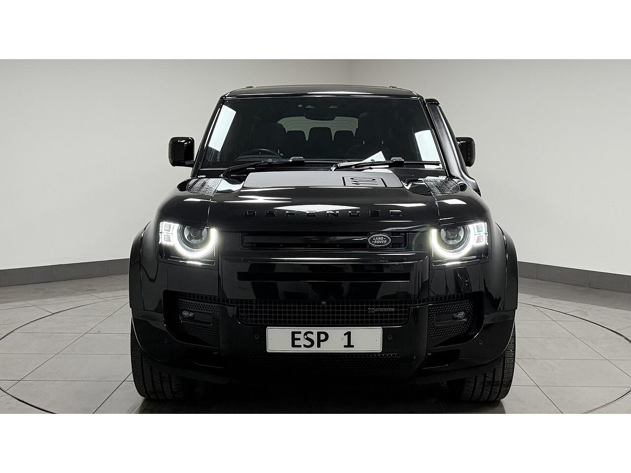 Land Rover Defender view 11