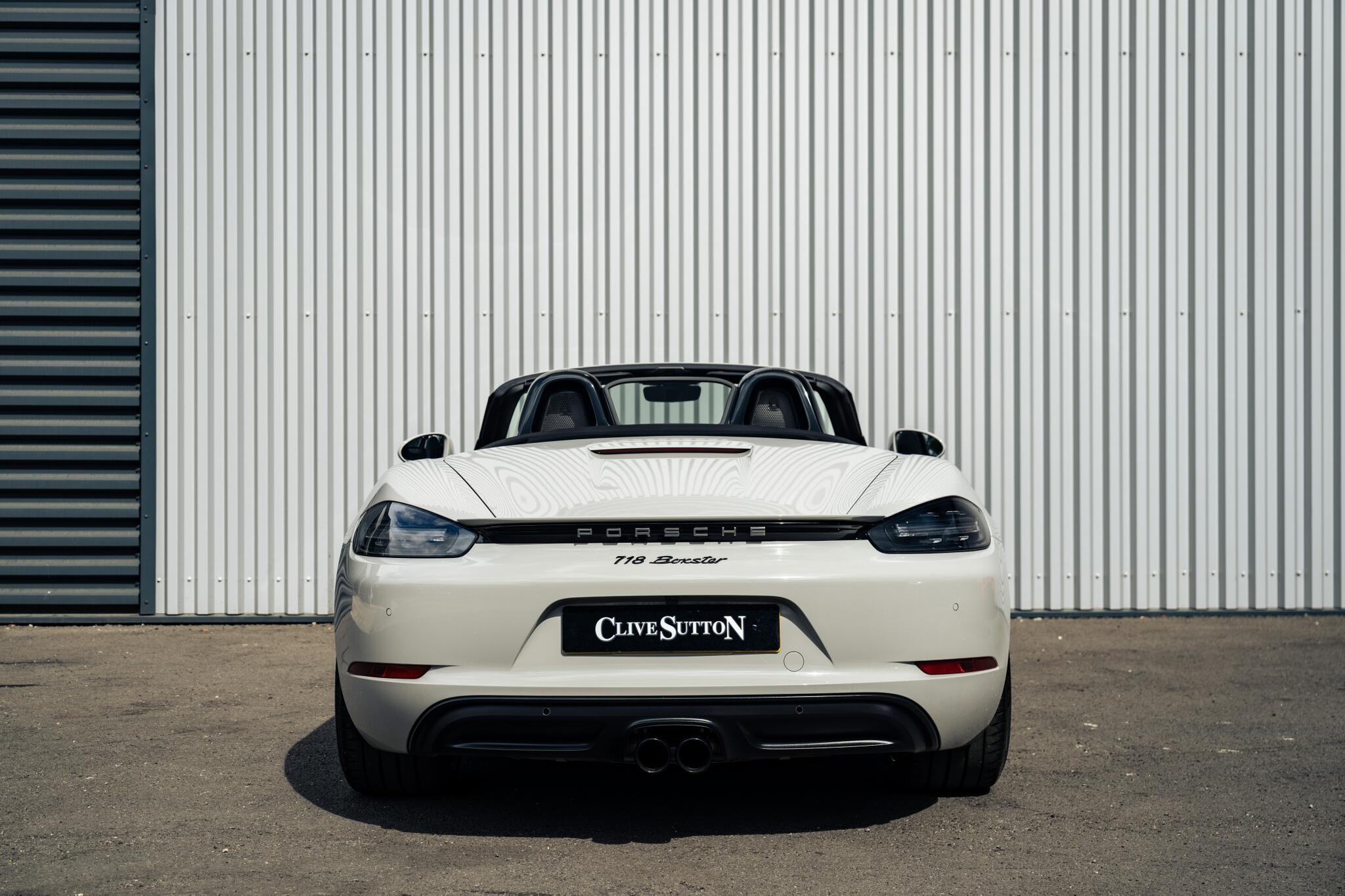 Porsche 718 Boxster view 11