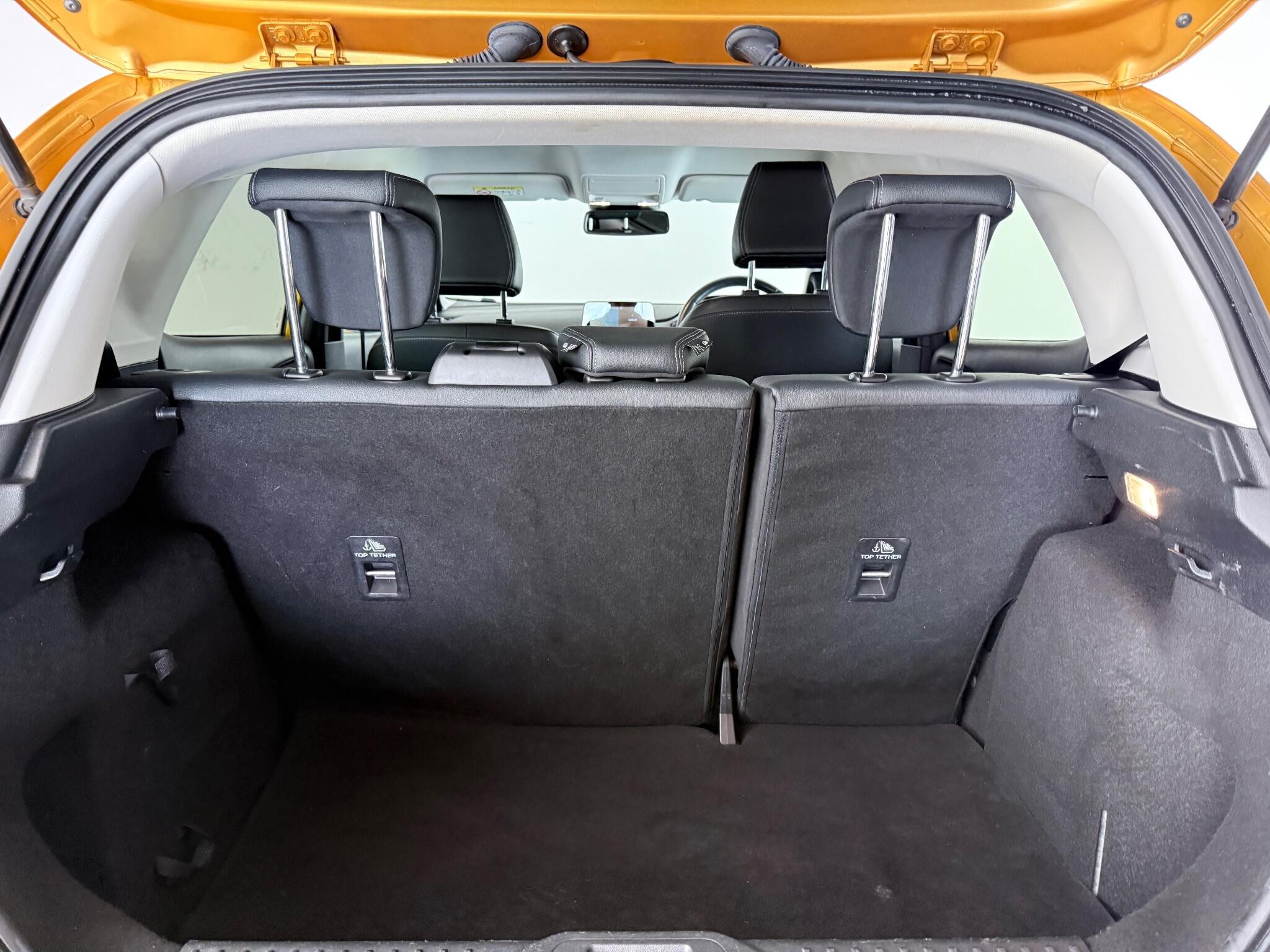 Ford Fiesta view 12