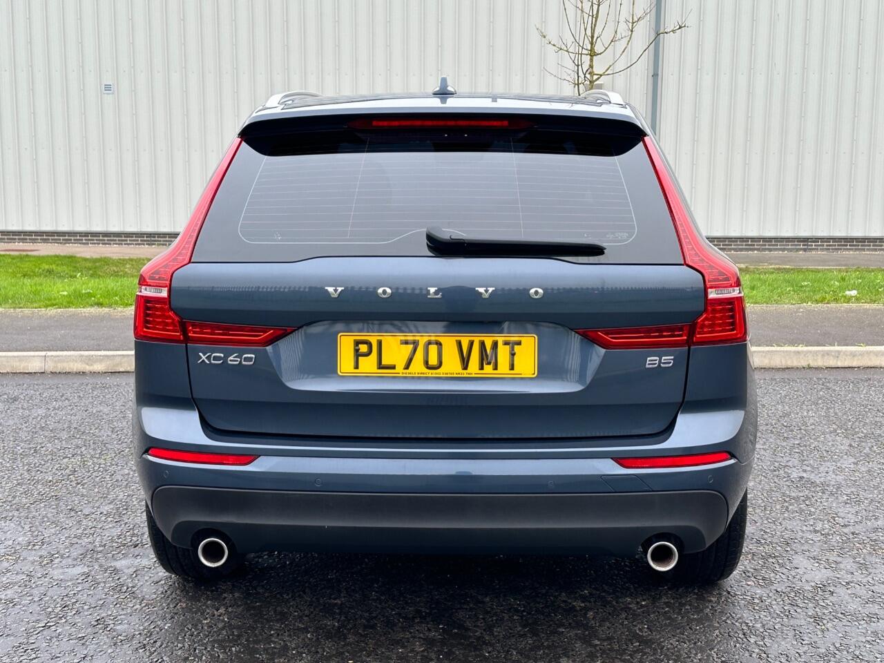 Volvo XC60 view 6