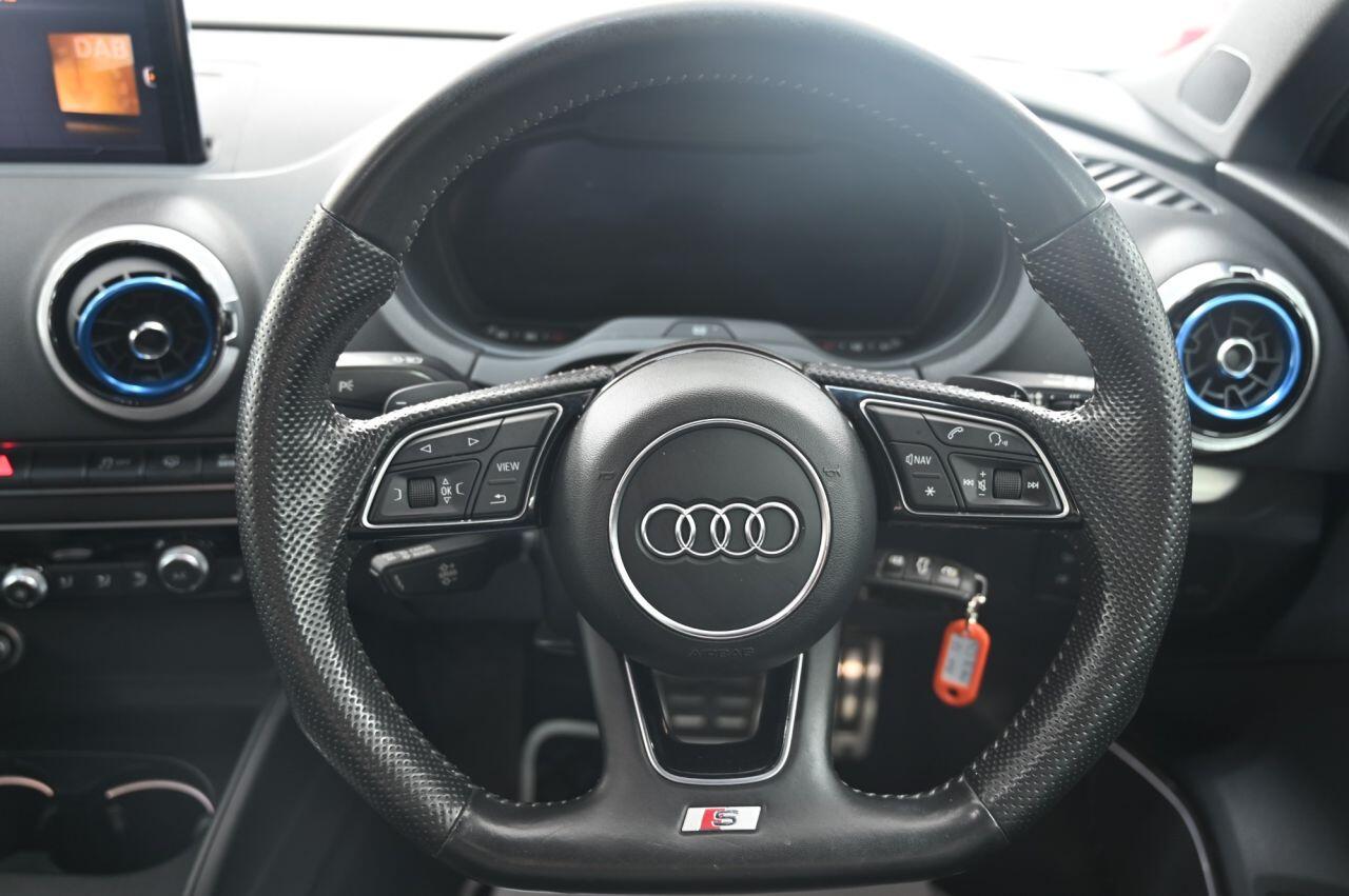 Audi S3 view 20