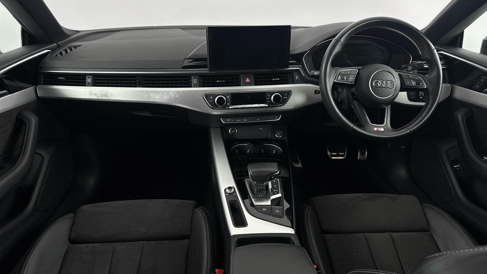 Audi A5 view 11