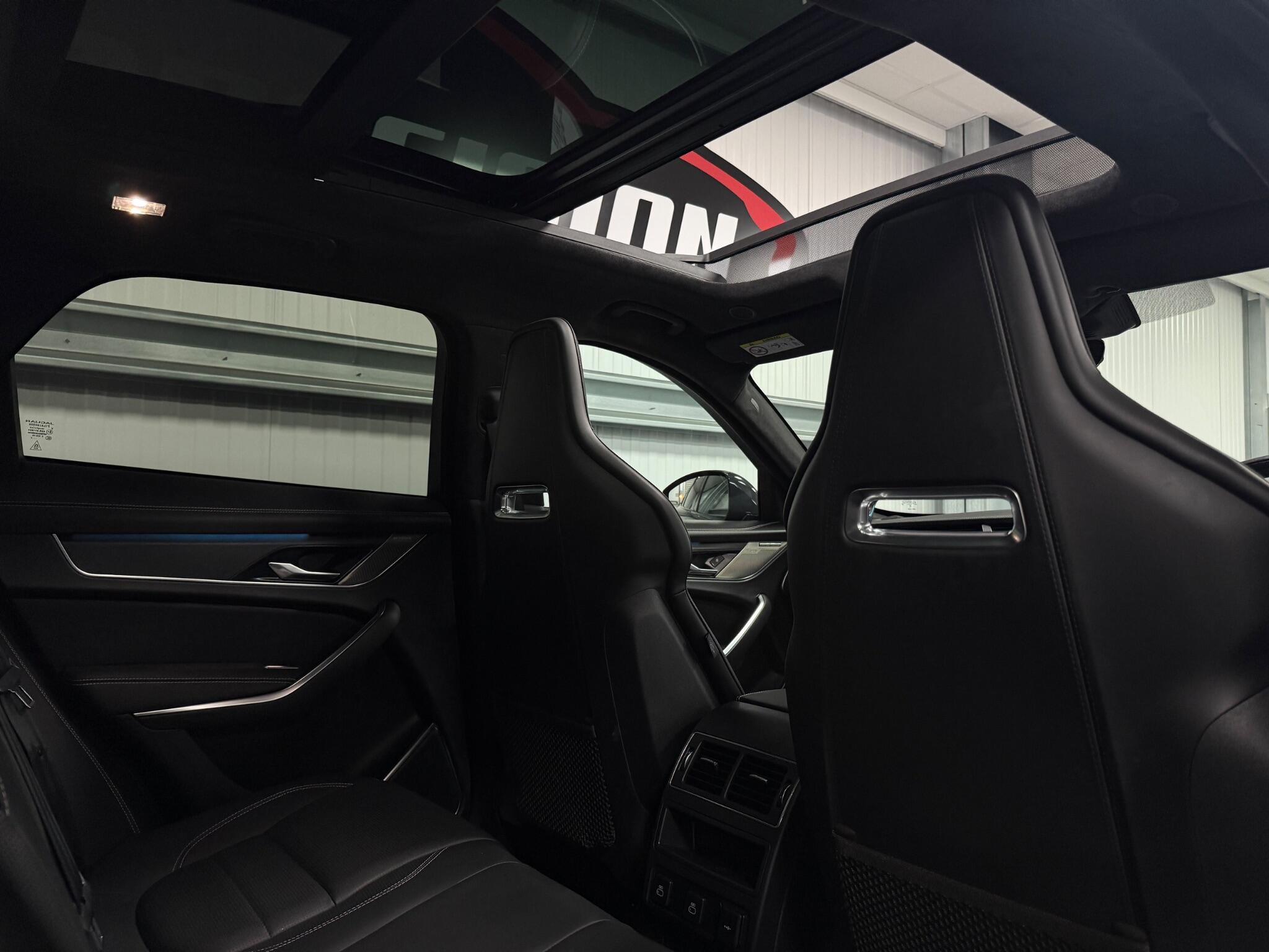 Jaguar F-Pace view 40