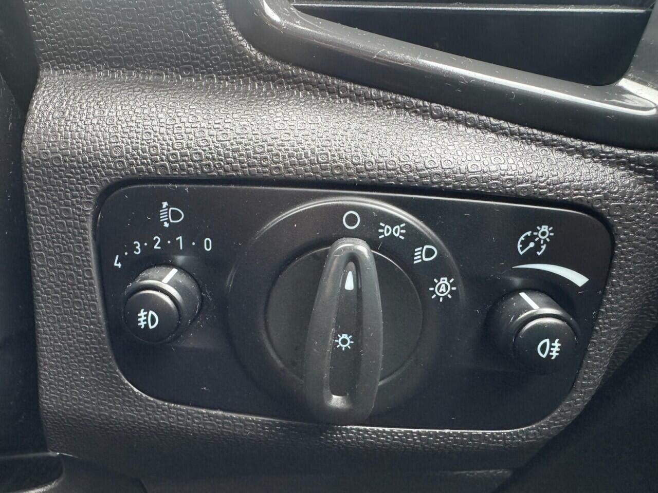 Ford Ecosport view 29