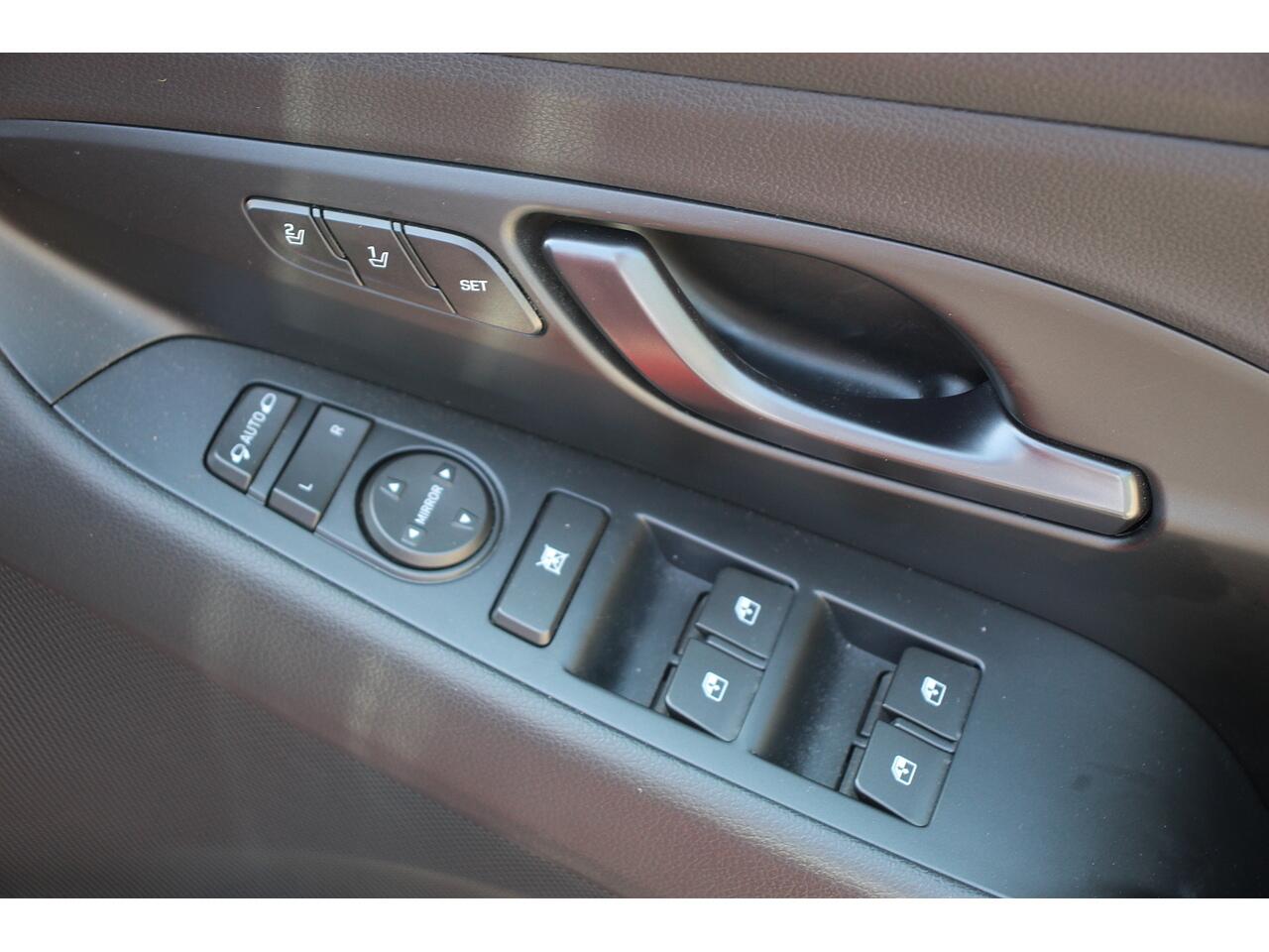 Hyundai I30 view 30