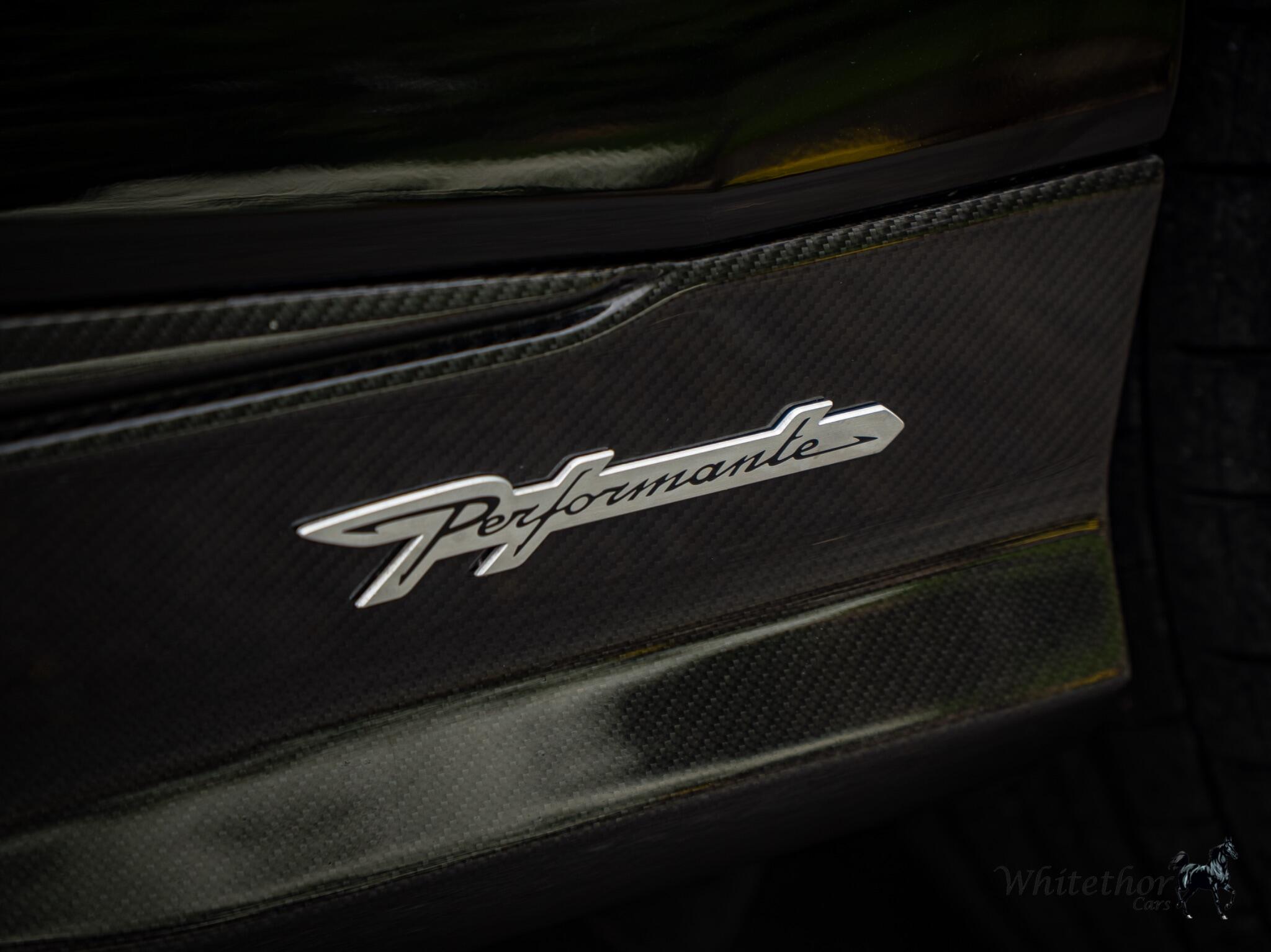 Lamborghini Urus view 25
