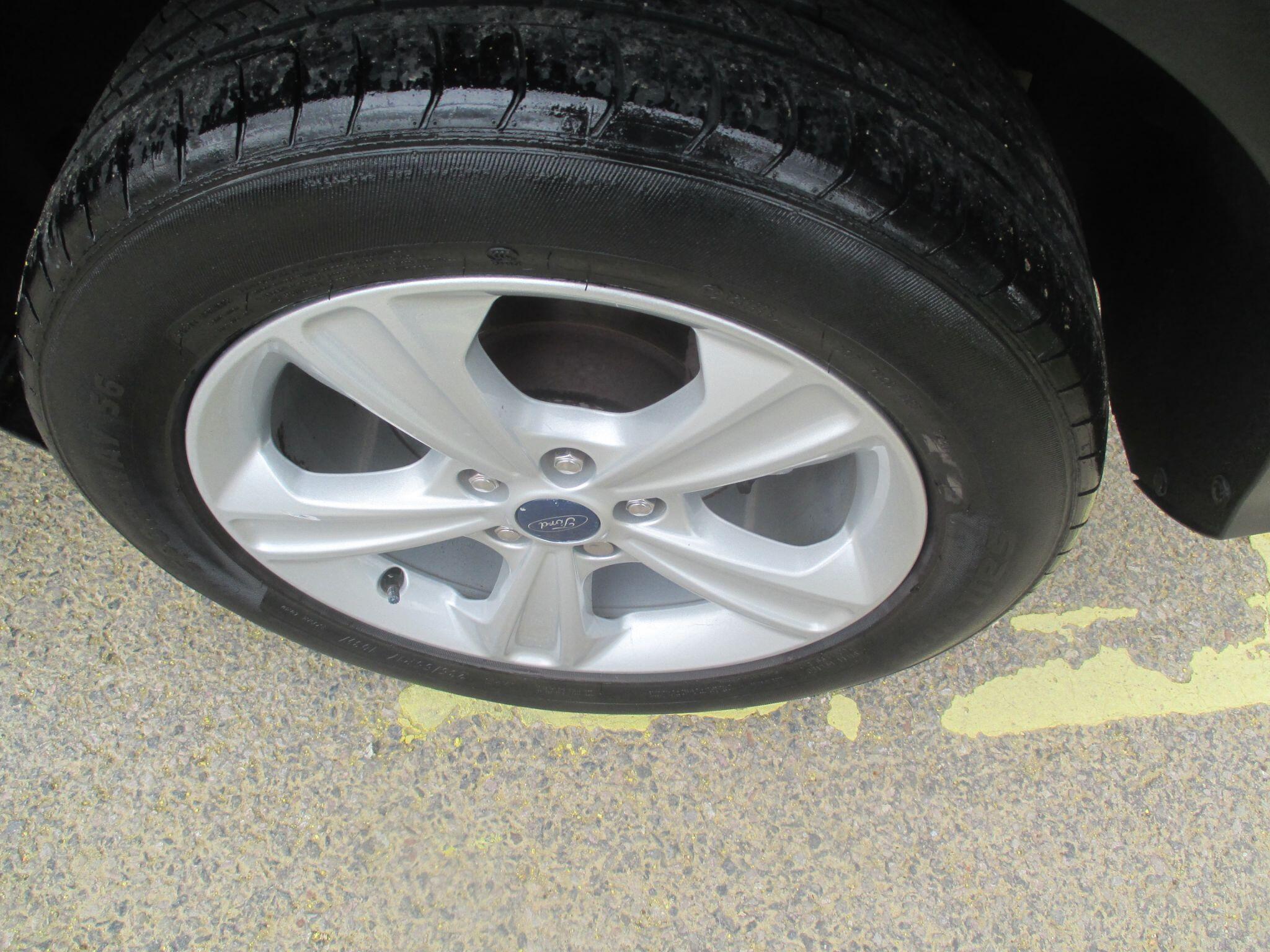 Ford Kuga view 27