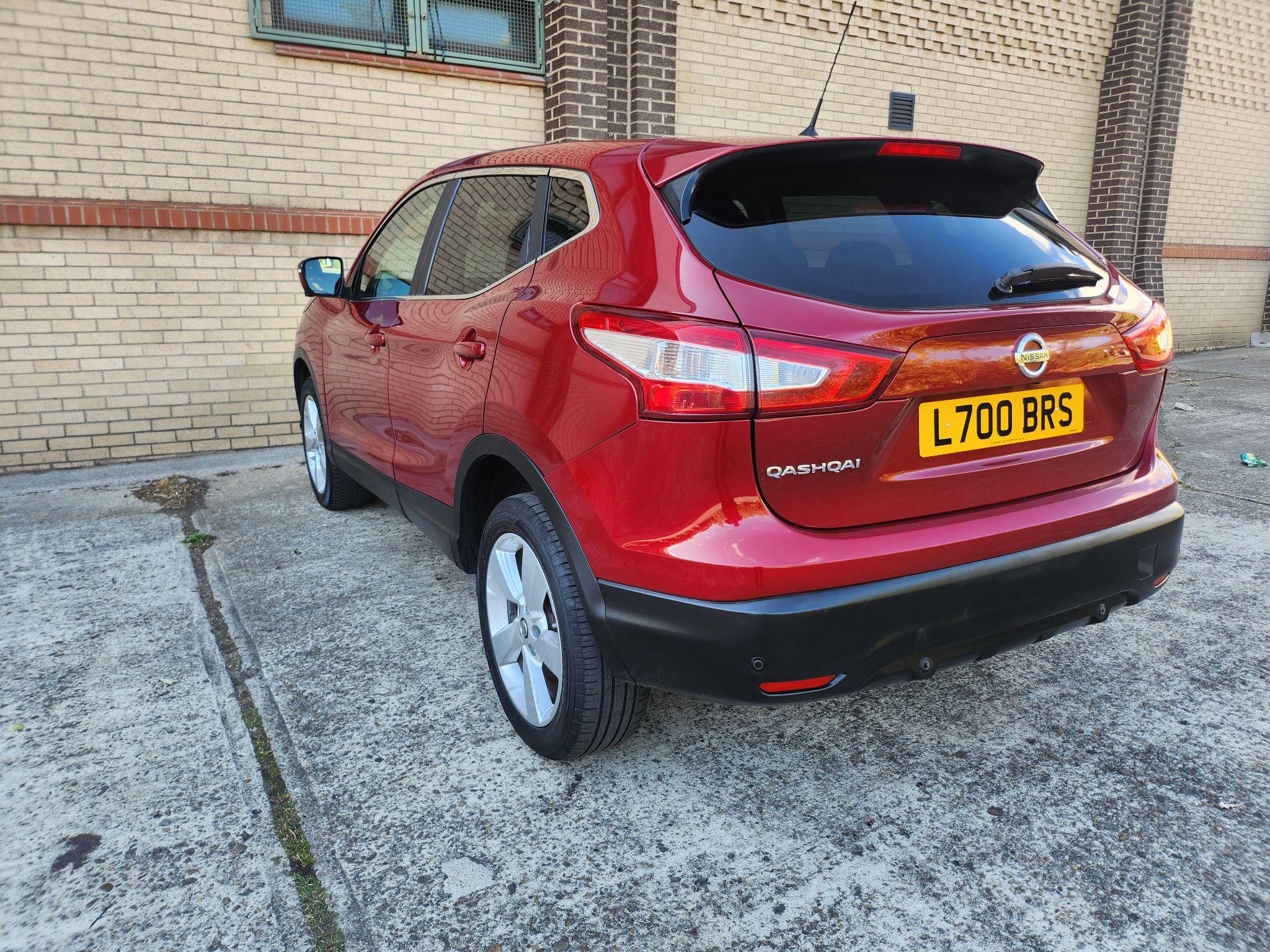 2015 Nissan Qashqai image 7