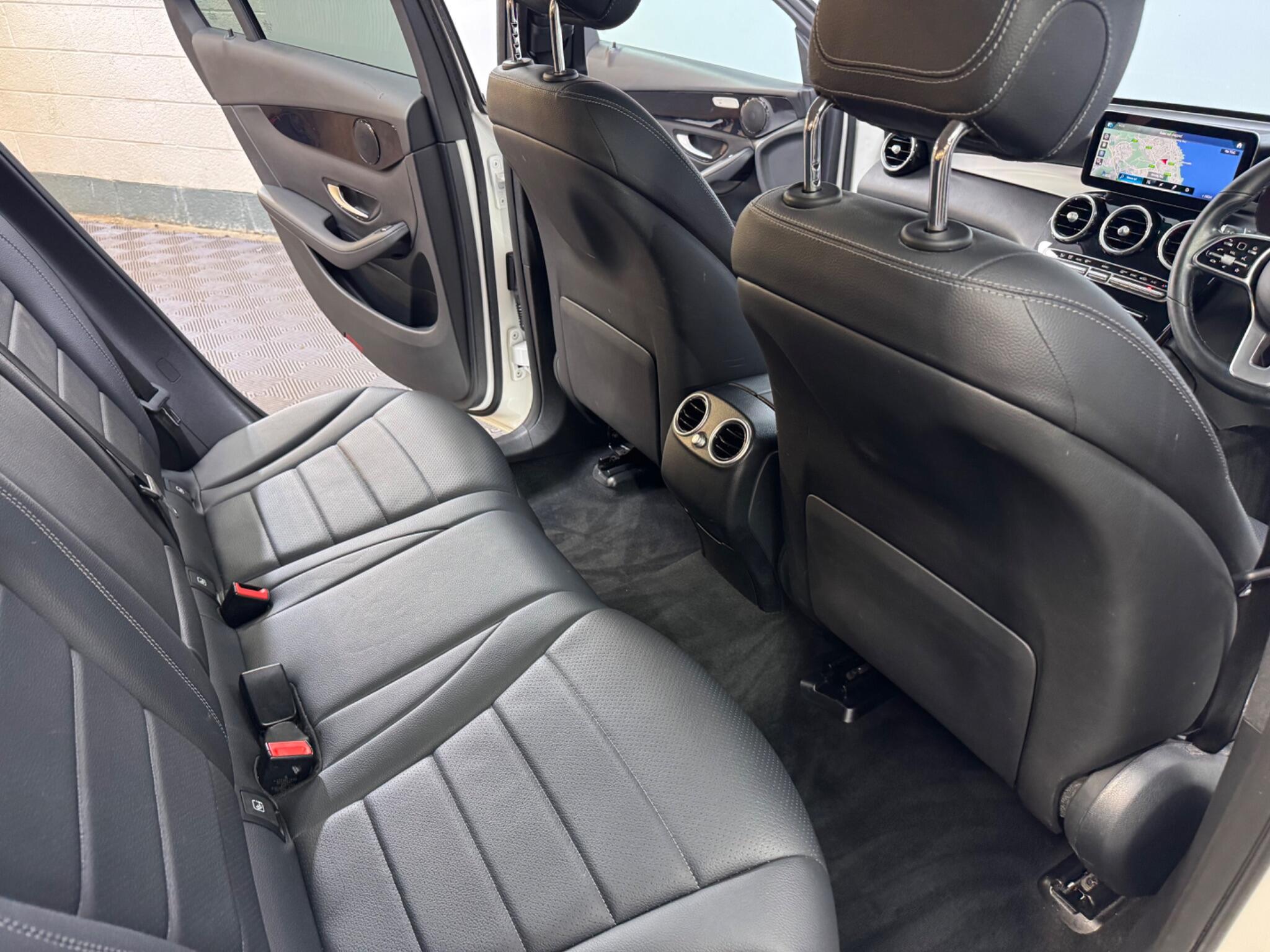 Mercedes-Benz GLC view 23
