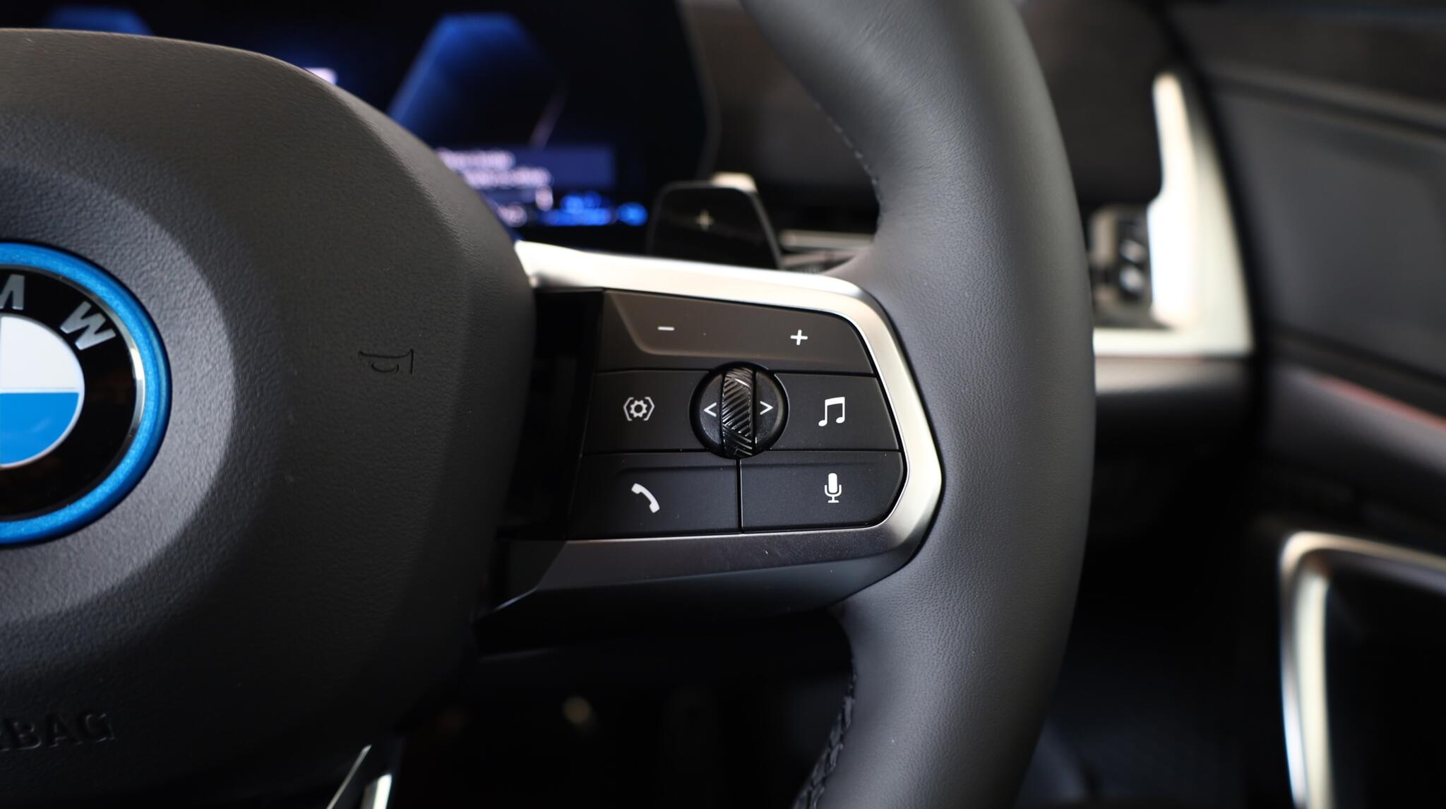 BMW X1 view 18