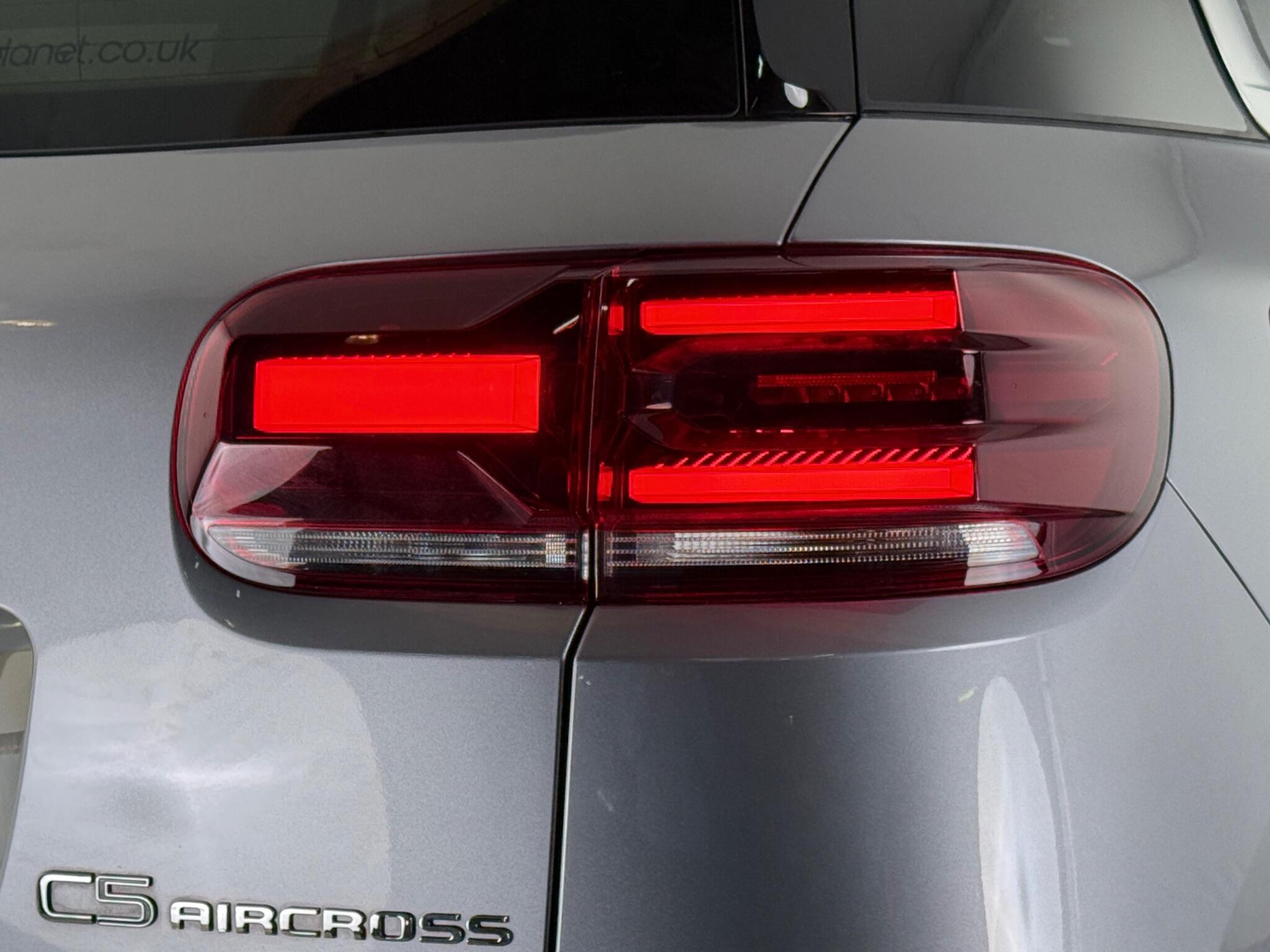 Citroen C5 Aircross view 10