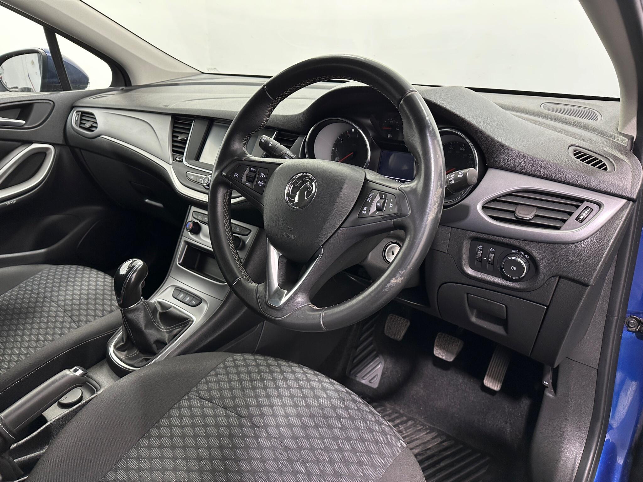 Vauxhall Astra view 11