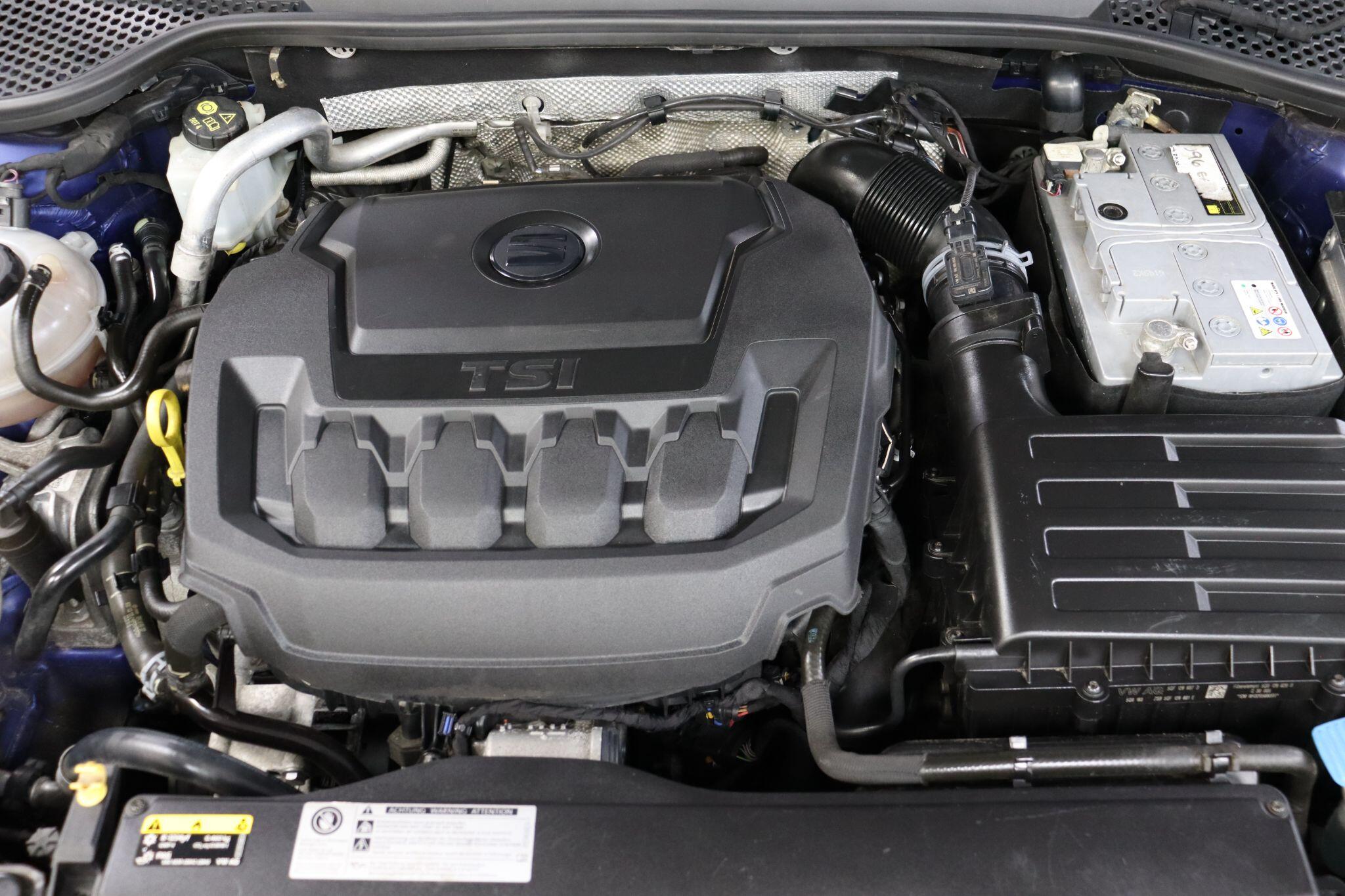 Seat Leon Leon view 45