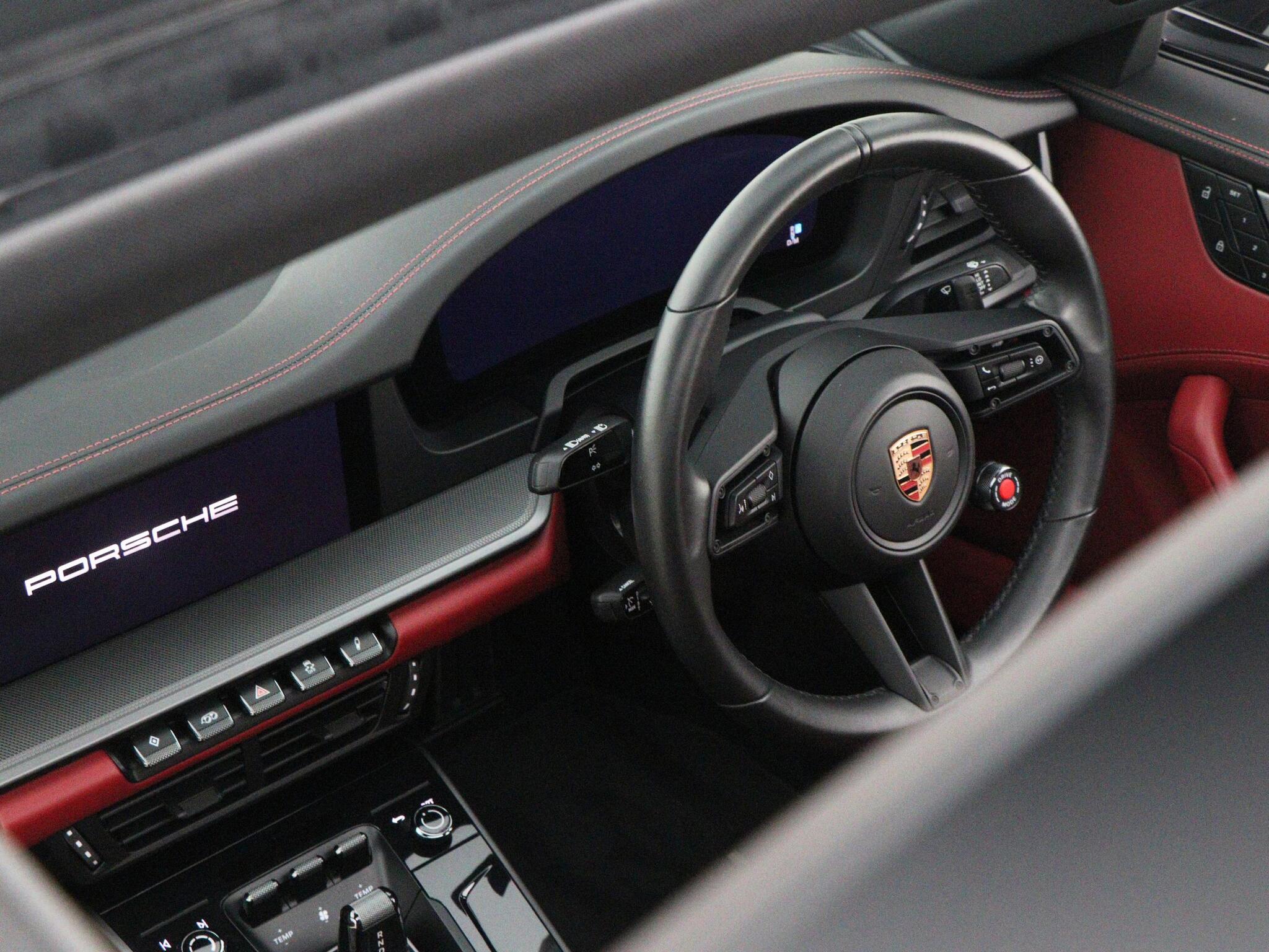 Porsche 911 view 48