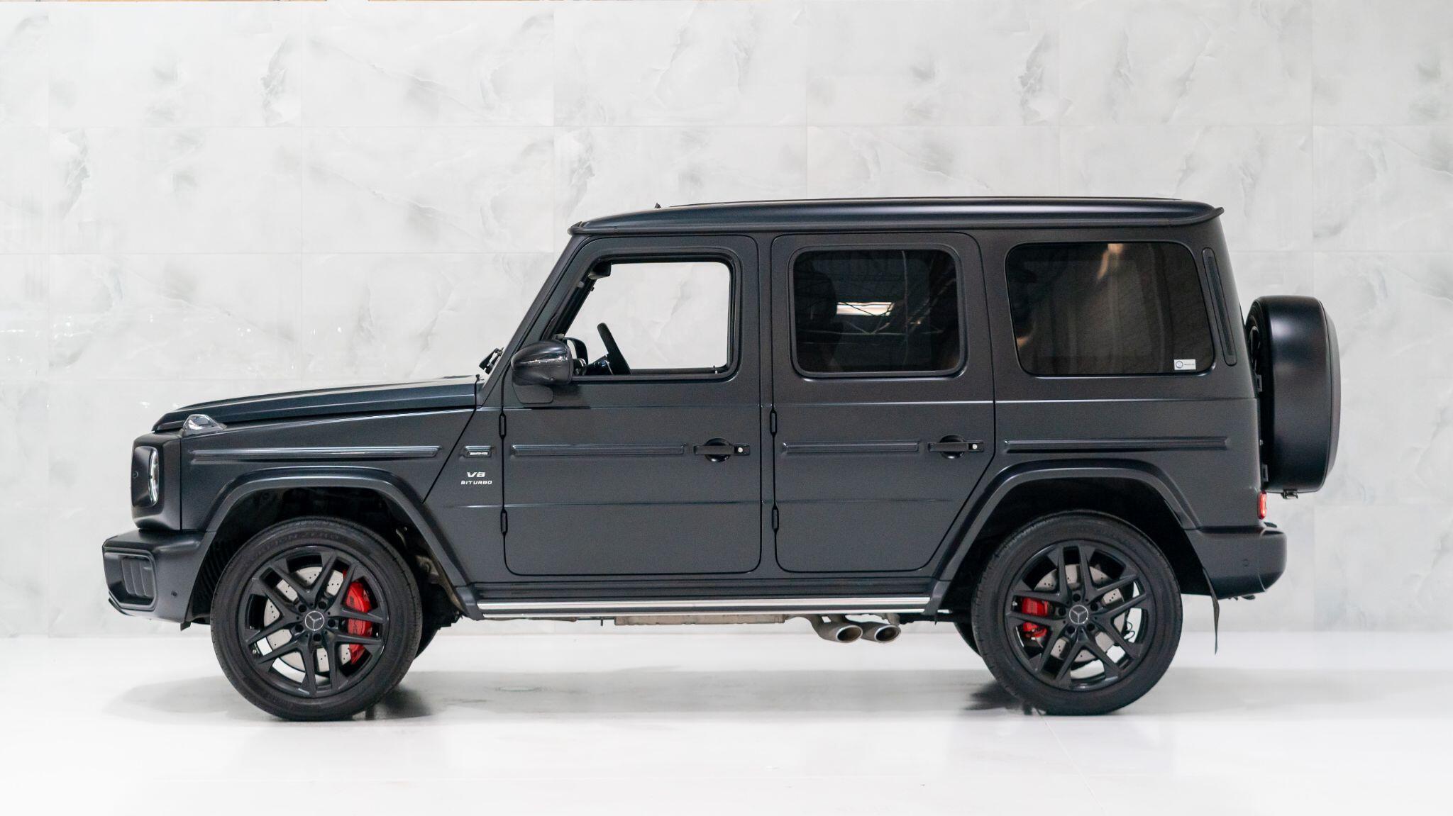 Mercedes-Benz G-Class view 9