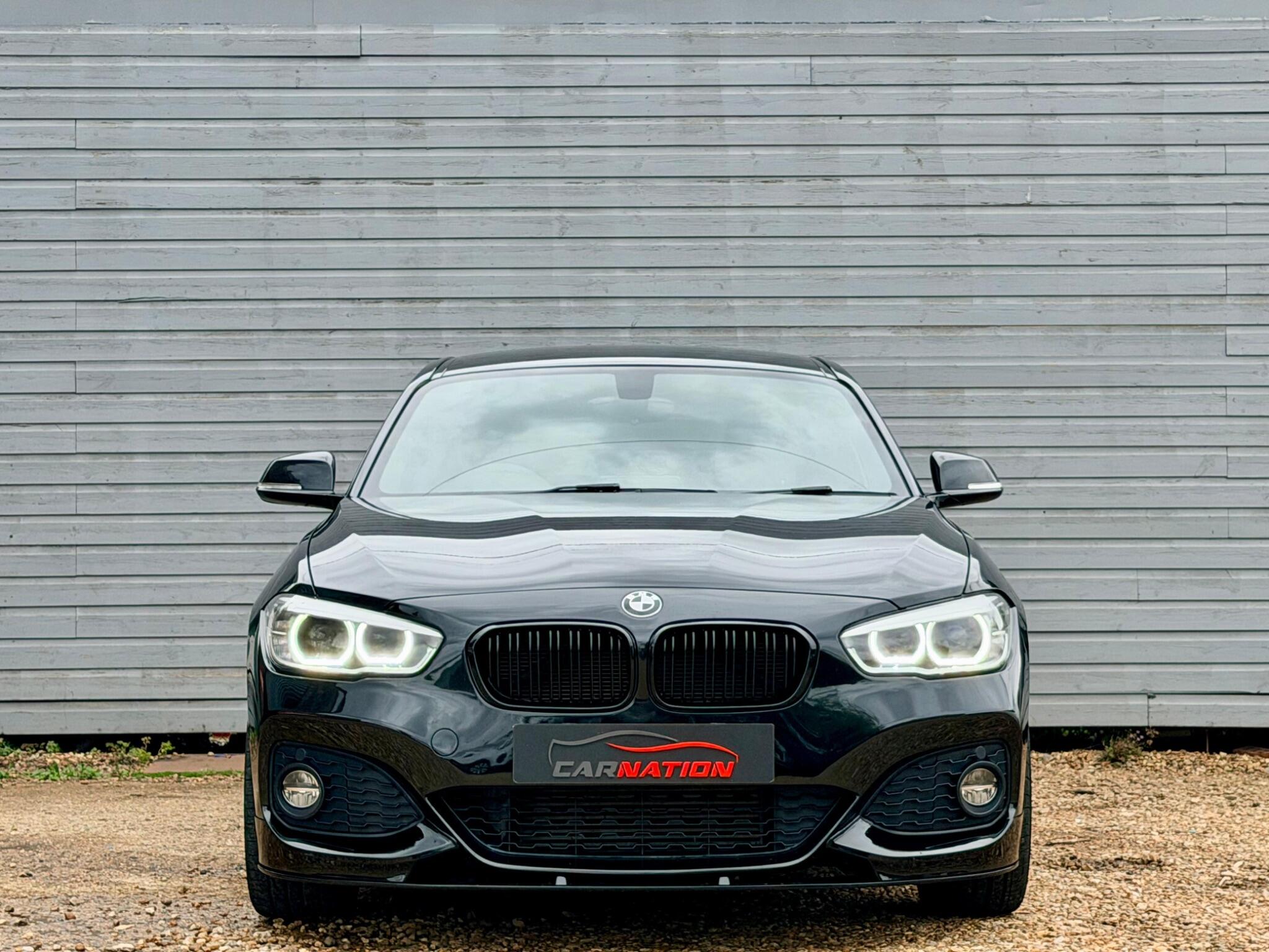 BMW 1 Series view 12