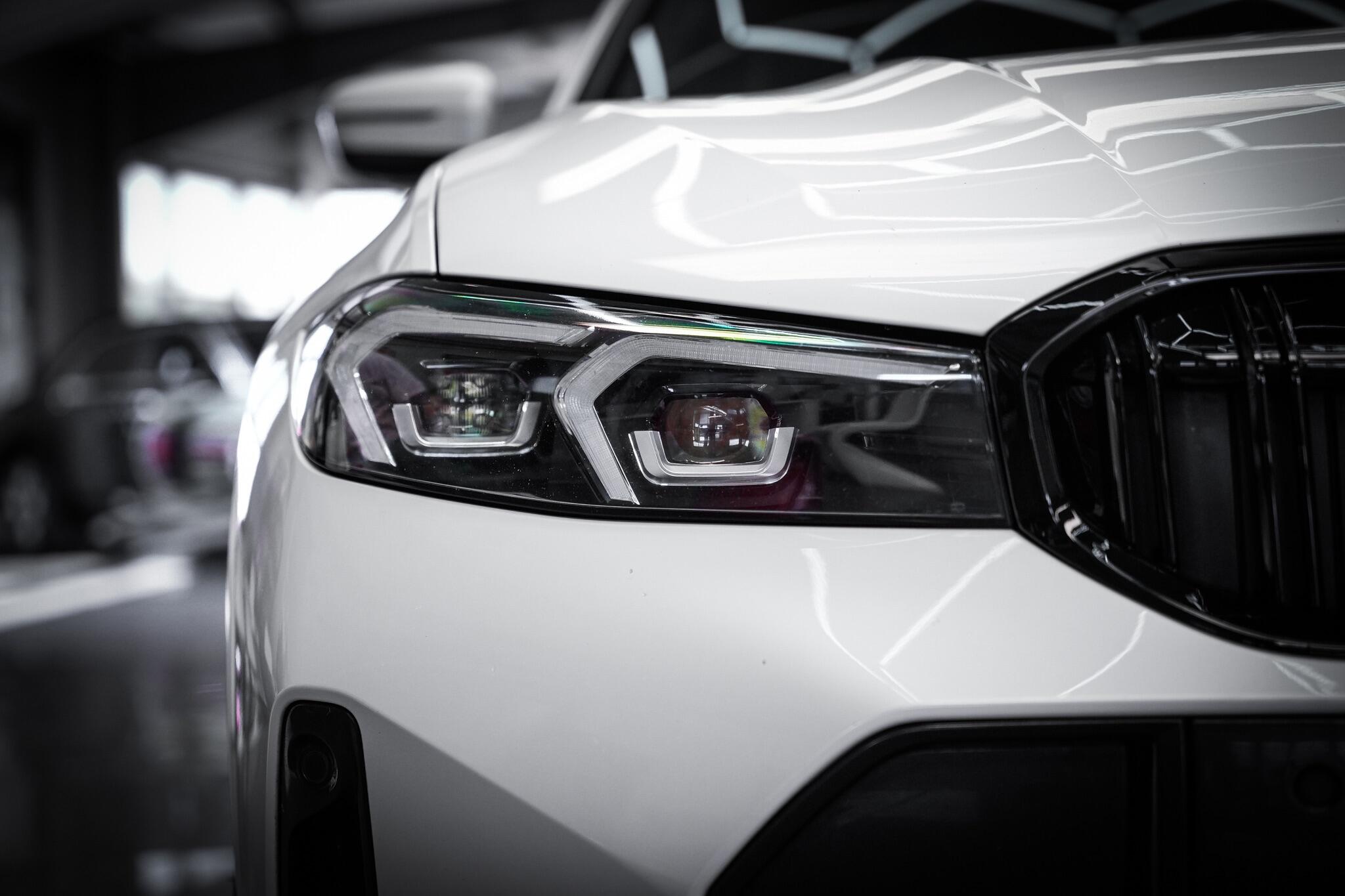 BMW 3 Series view 31