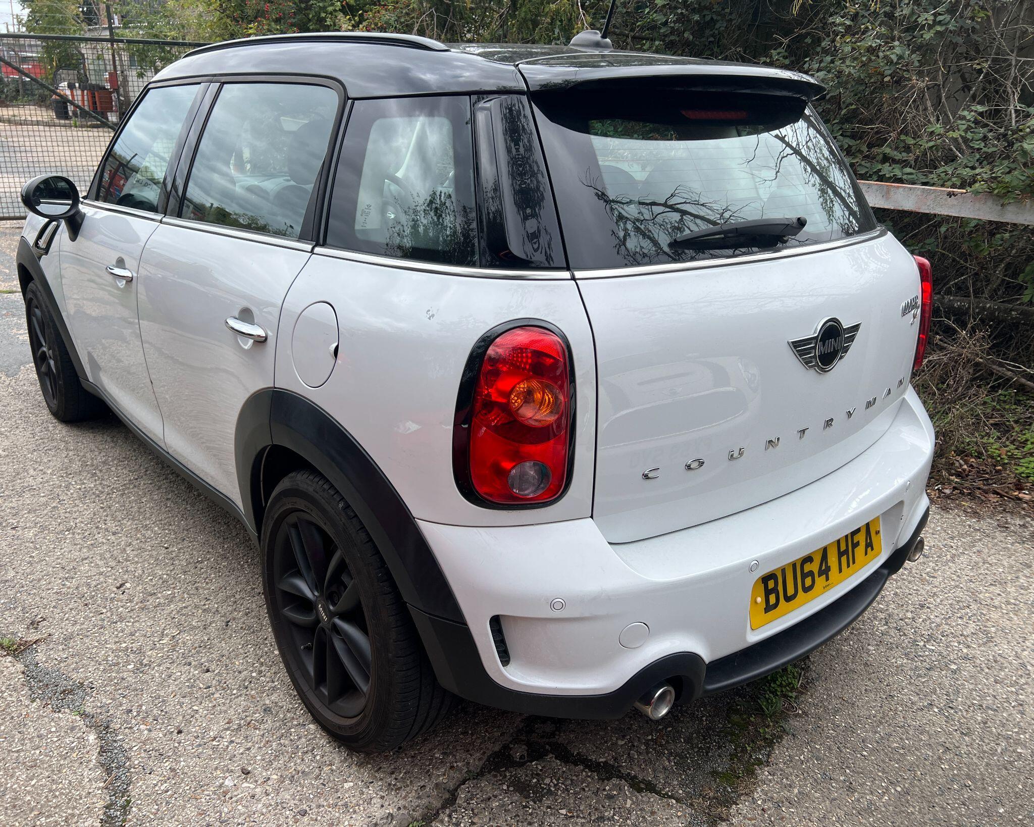 Mini Countryman view 12