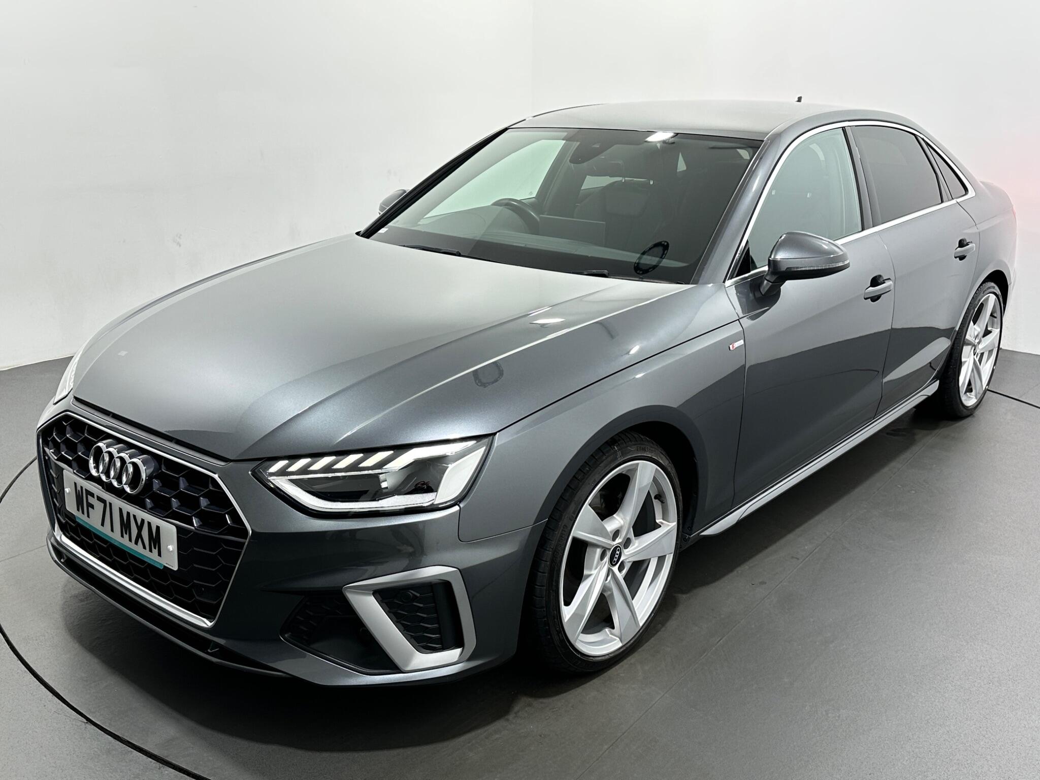 Audi A4 view 53