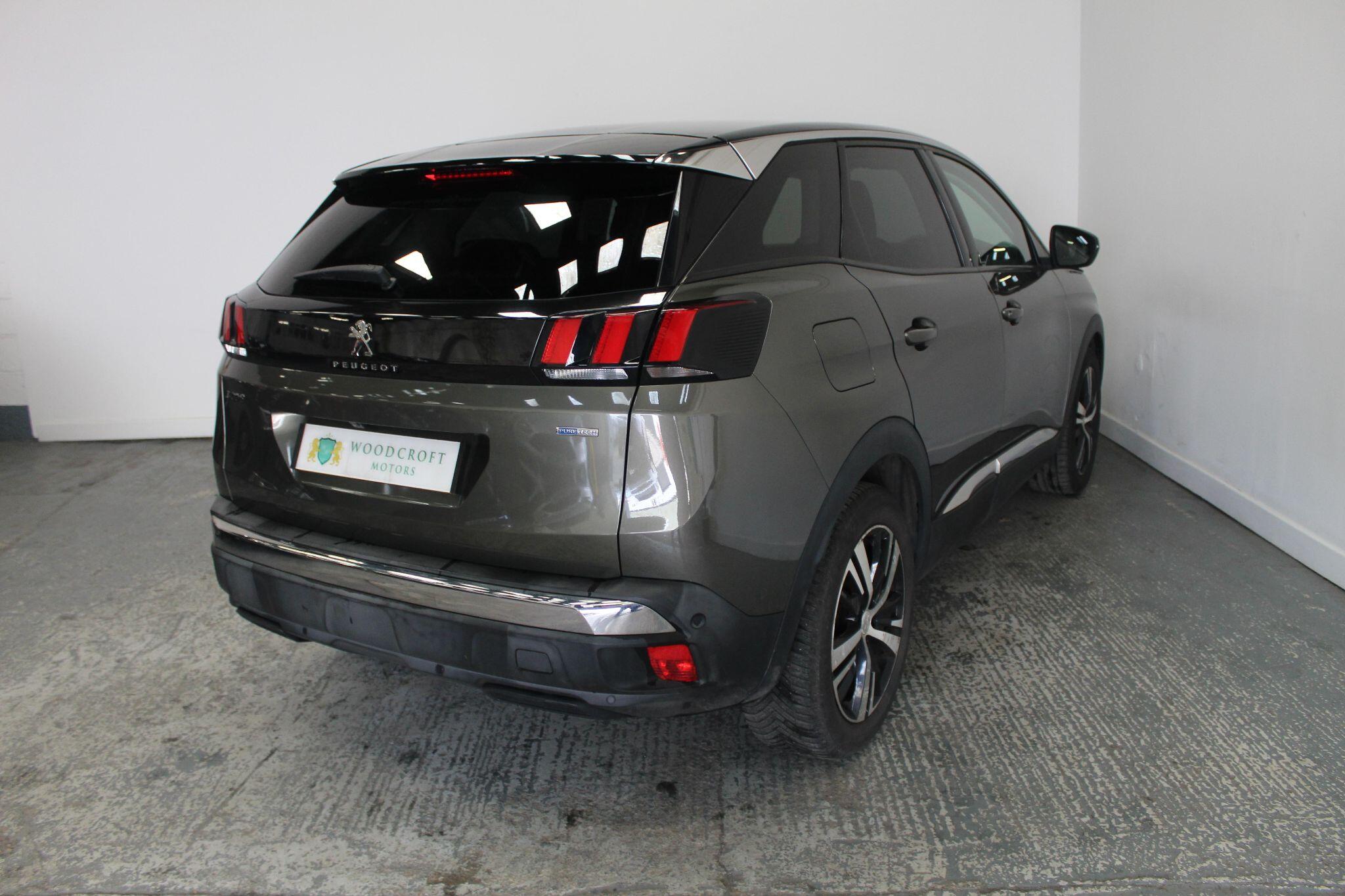 Peugeot 3008 view 8