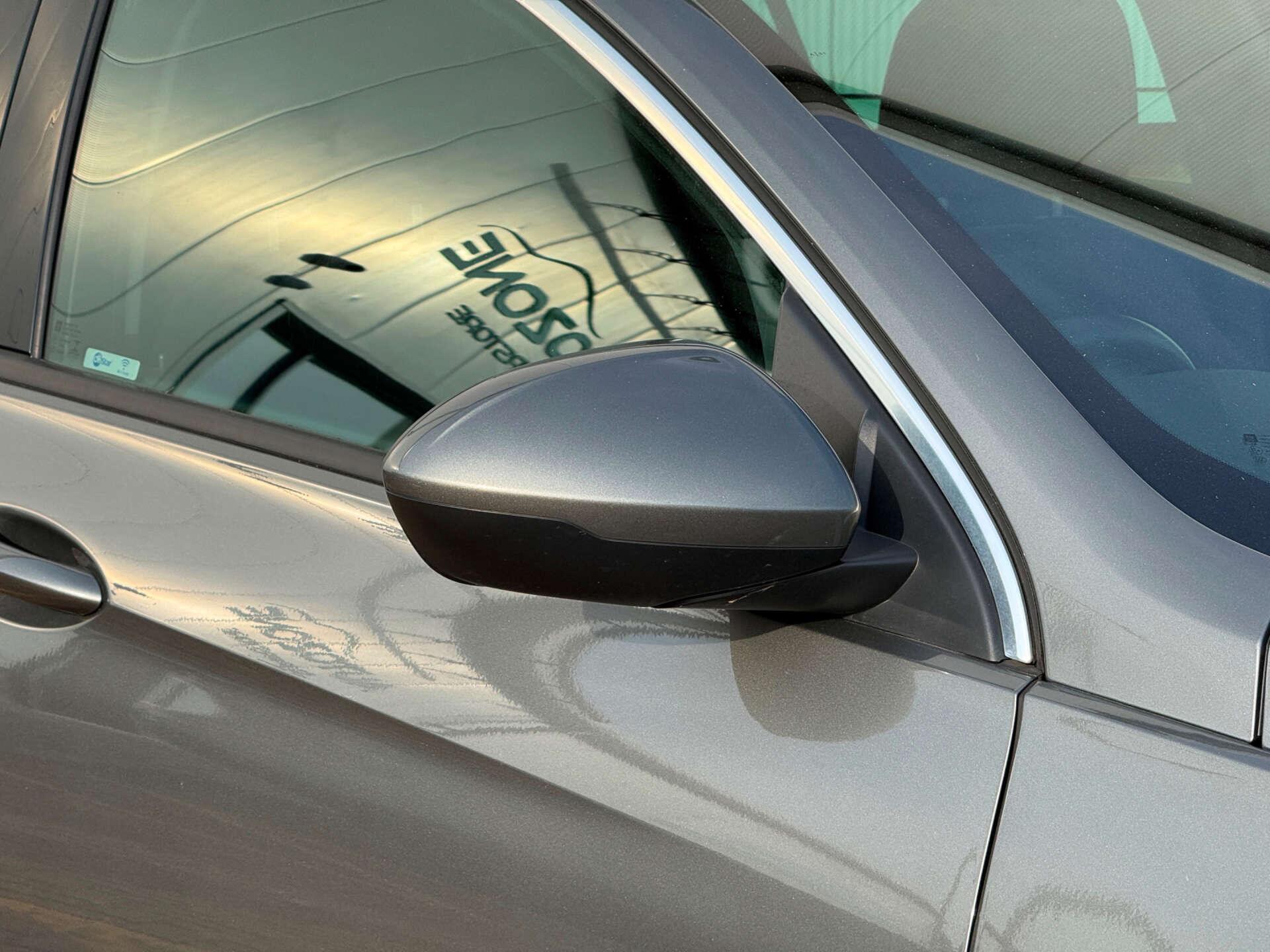Vauxhall Insignia view 15